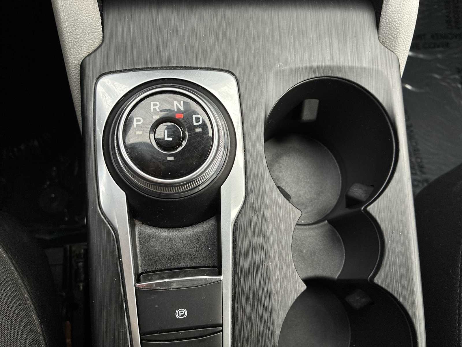 Thumbnail: 2023 Ford Escape - 21