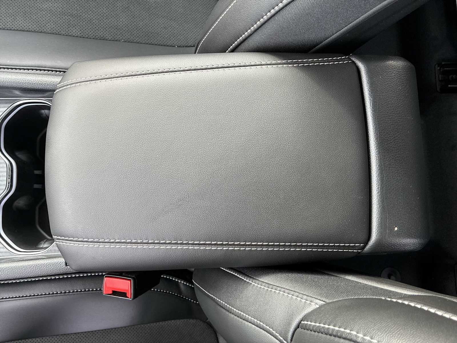 Thumbnail: 2025 Jeep Grand Cherokee - 22