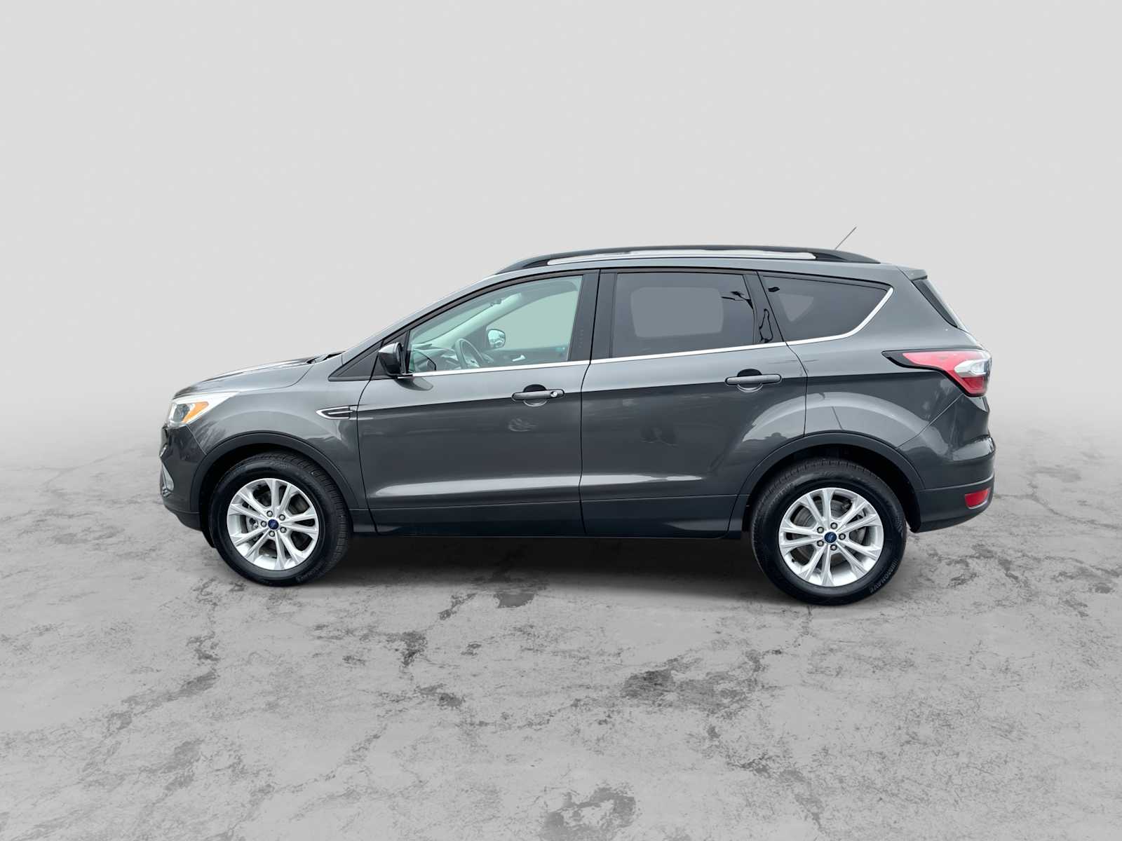 Thumbnail: 2018 Ford Escape - 5