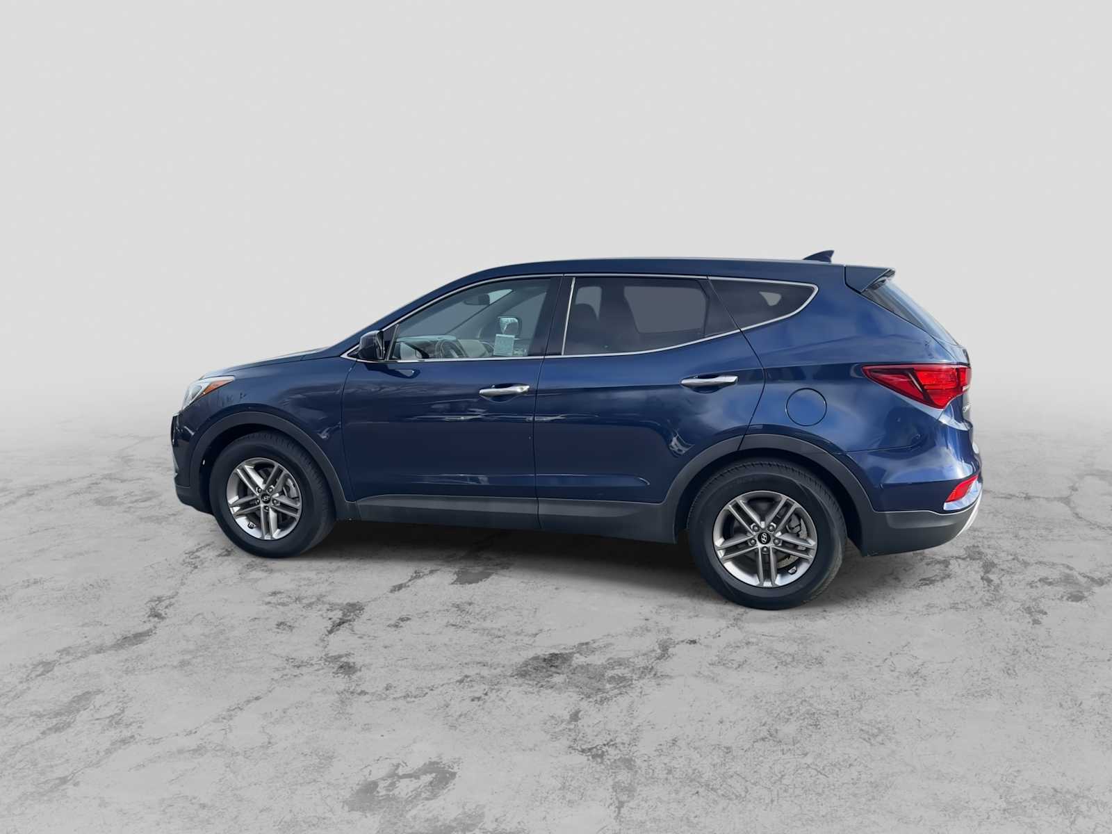 Thumbnail: 2017 Hyundai Santa Fe - 5