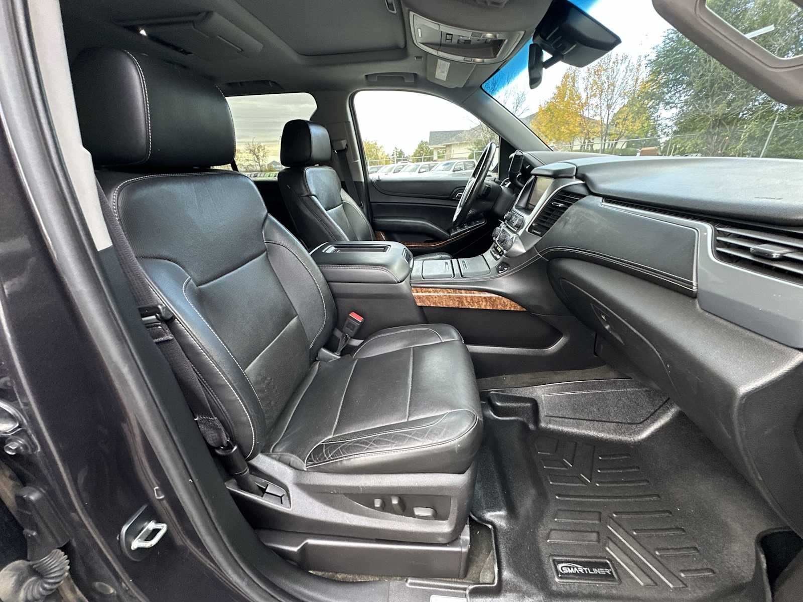 Thumbnail: 2015 Chevrolet Tahoe - 26