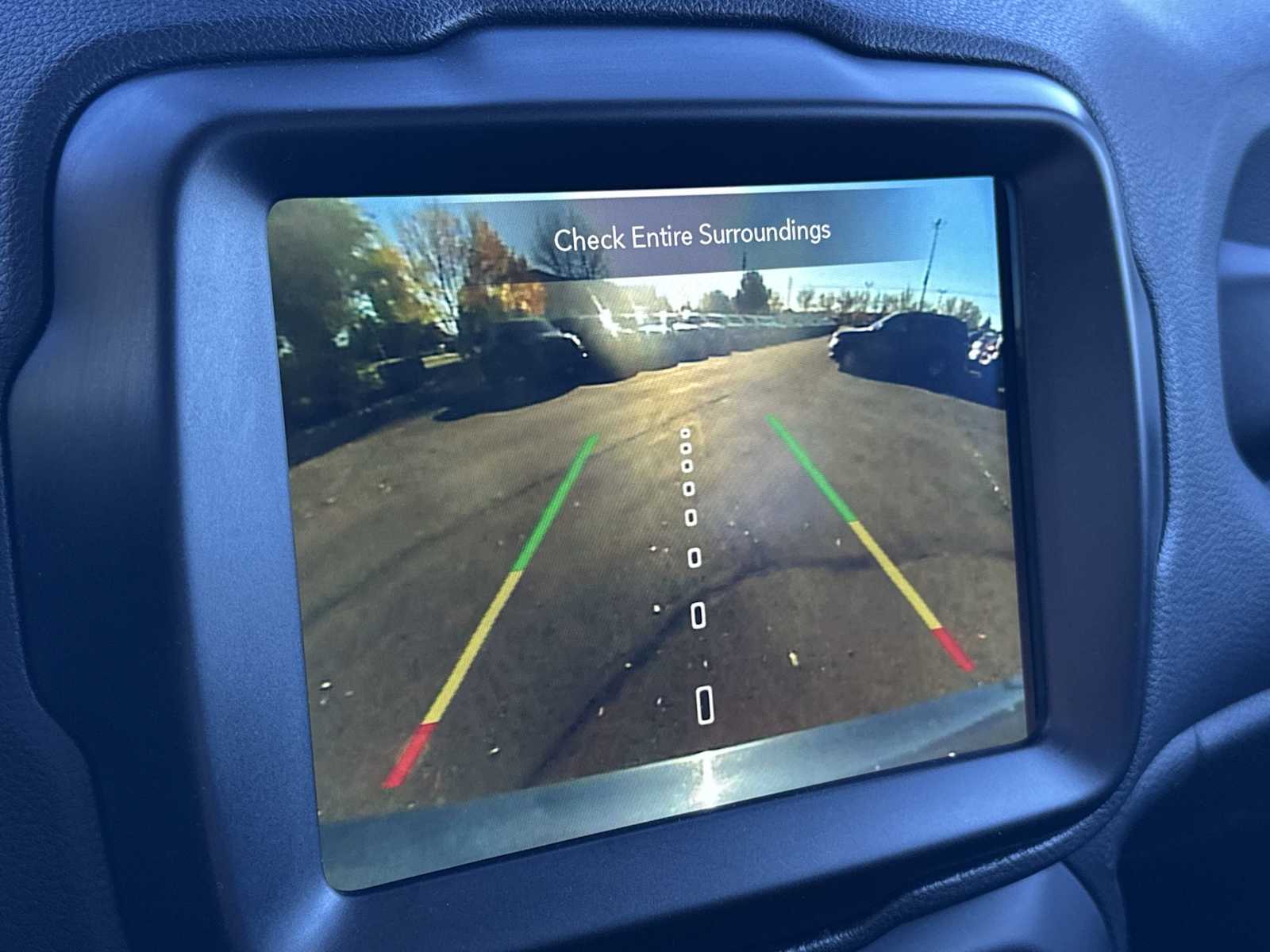 Thumbnail: 2023 Jeep Renegade - 22