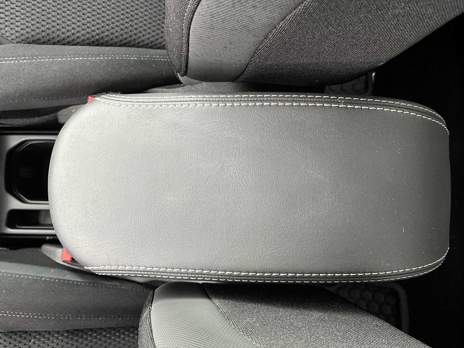 Thumbnail: 2023 Jeep Renegade - 22