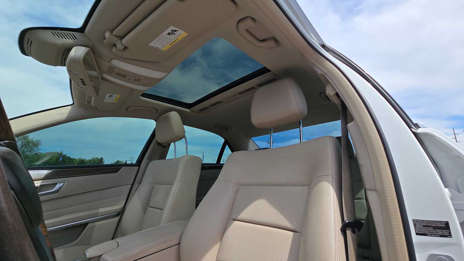 Thumbnail: 2014 Mercedes-Benz E-Class - 26