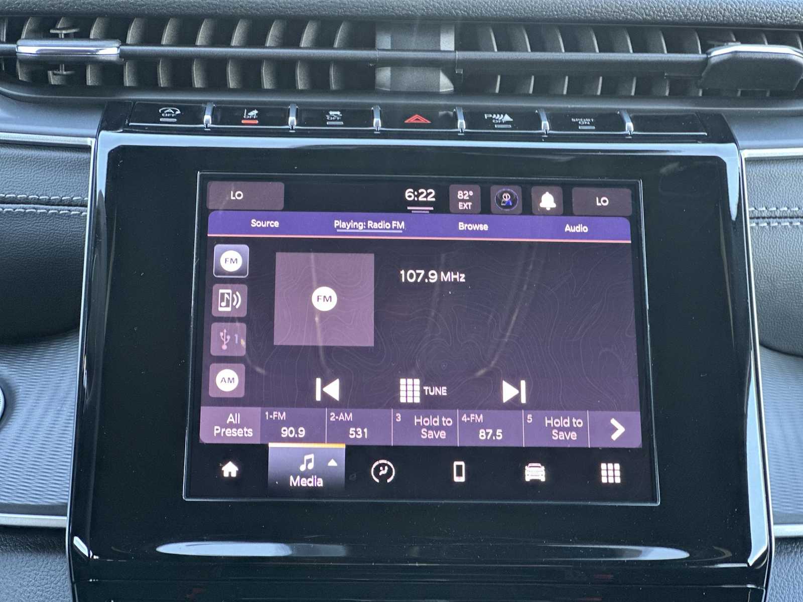 Thumbnail: 2025 Jeep Grand Cherokee - 12