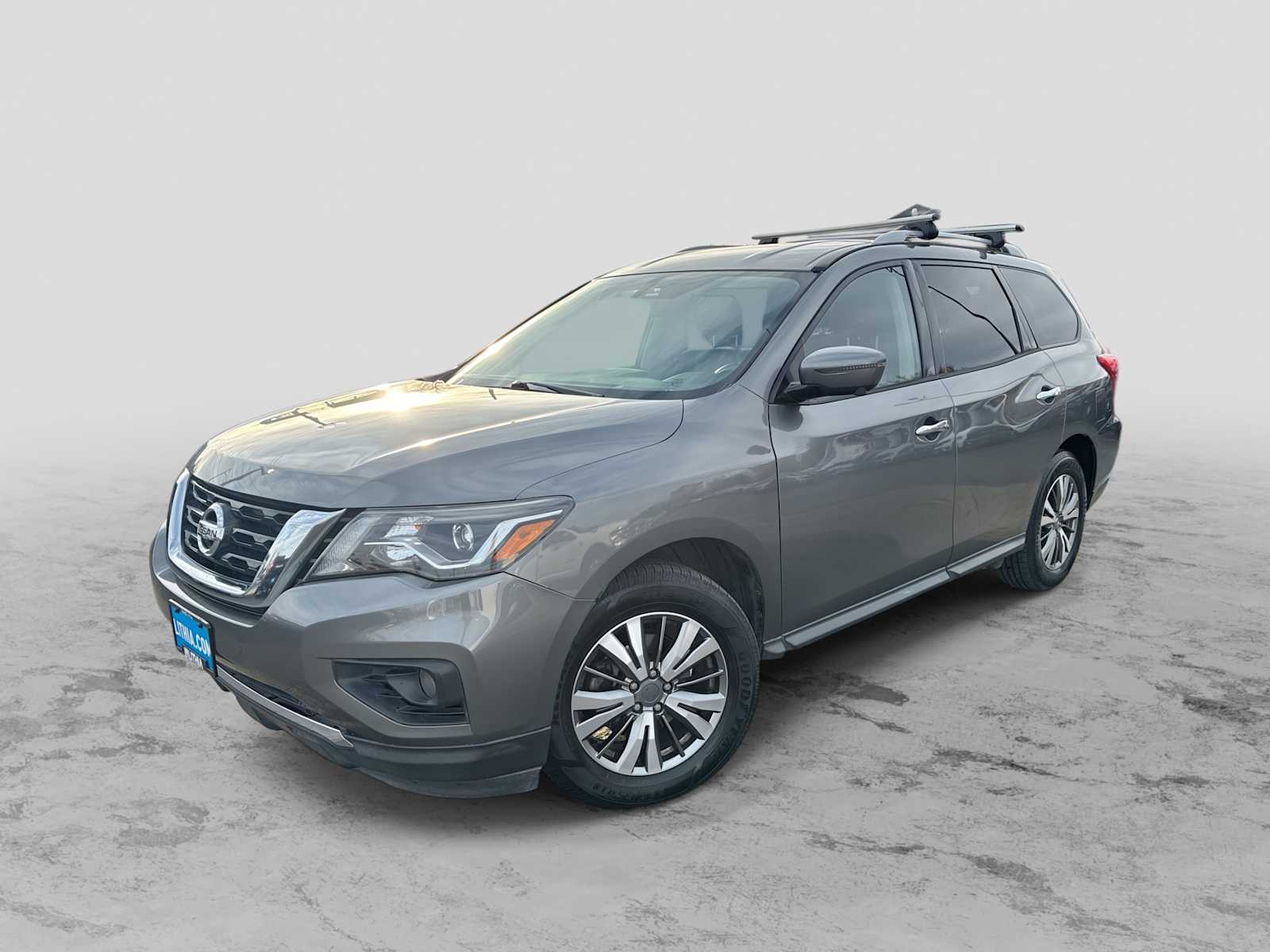 Thumbnail: 2020 Nissan Pathfinder - 1
