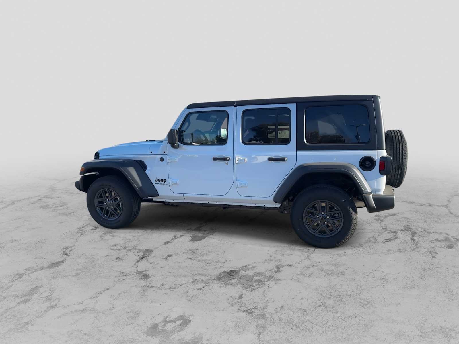 Thumbnail: 2026 Jeep Wrangler - 5