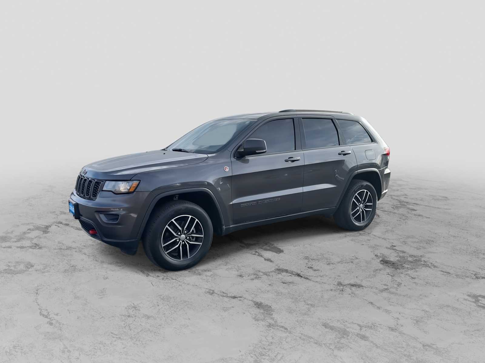 Thumbnail: 2017 Jeep Grand Cherokee - 4