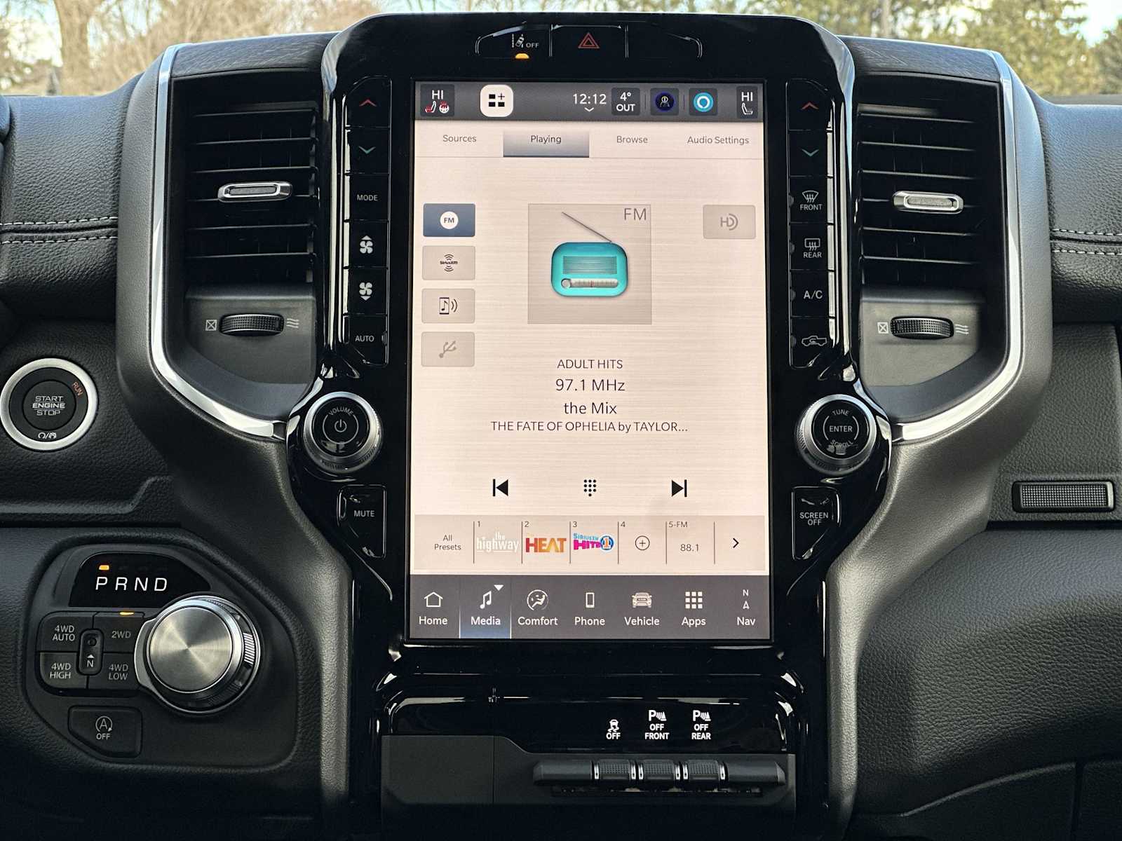 Thumbnail: 2026 RAM 1500 - 12