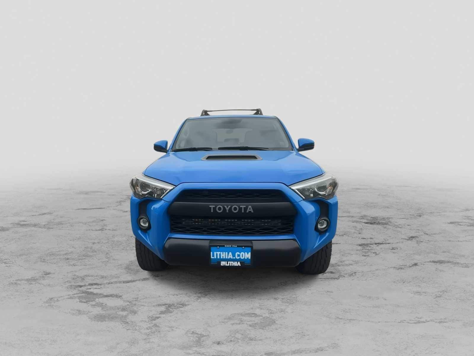 Thumbnail: 2019 Toyota 4Runner - 3