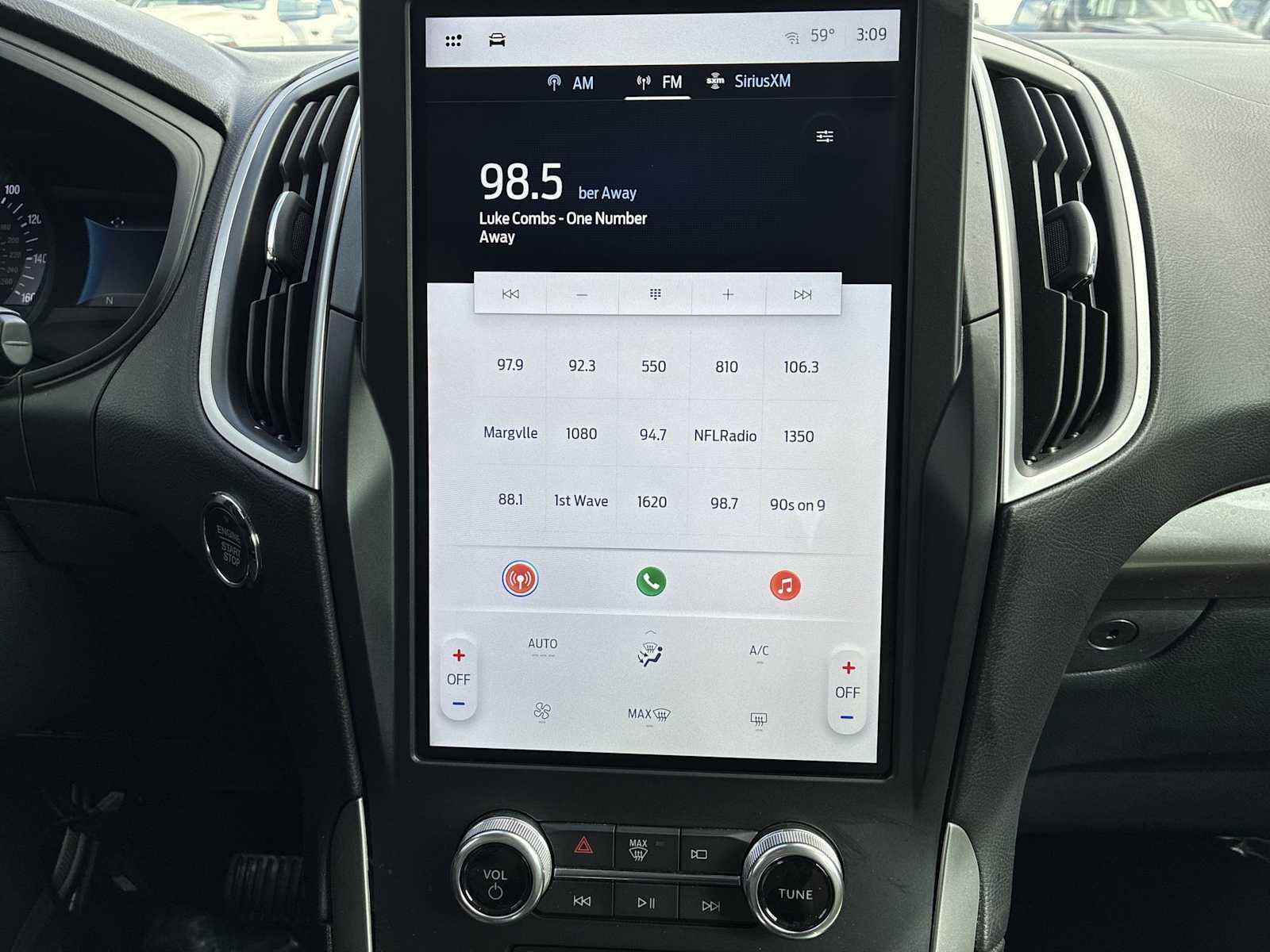 Thumbnail: 2022 Ford Edge - 12