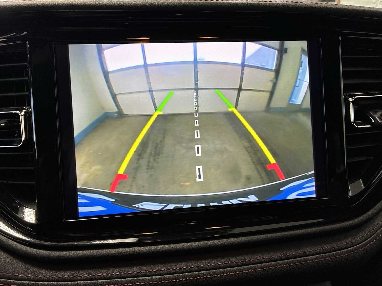 Thumbnail: 2022 Dodge Durango - 24