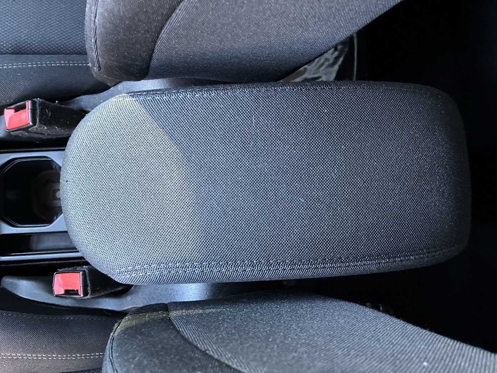 Thumbnail: 2020 Jeep Renegade - 21