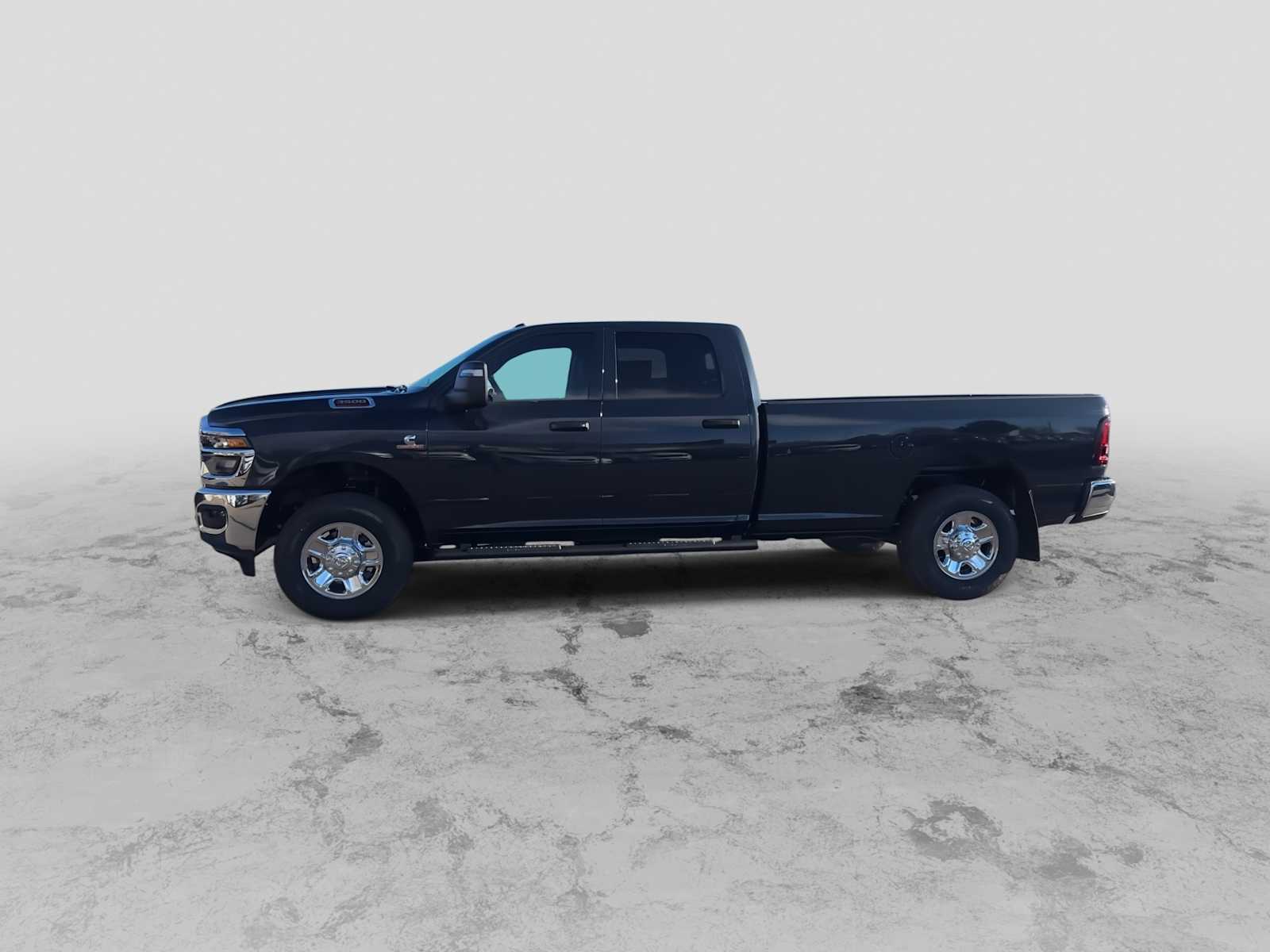 Thumbnail: 2026 RAM 3500 - 6