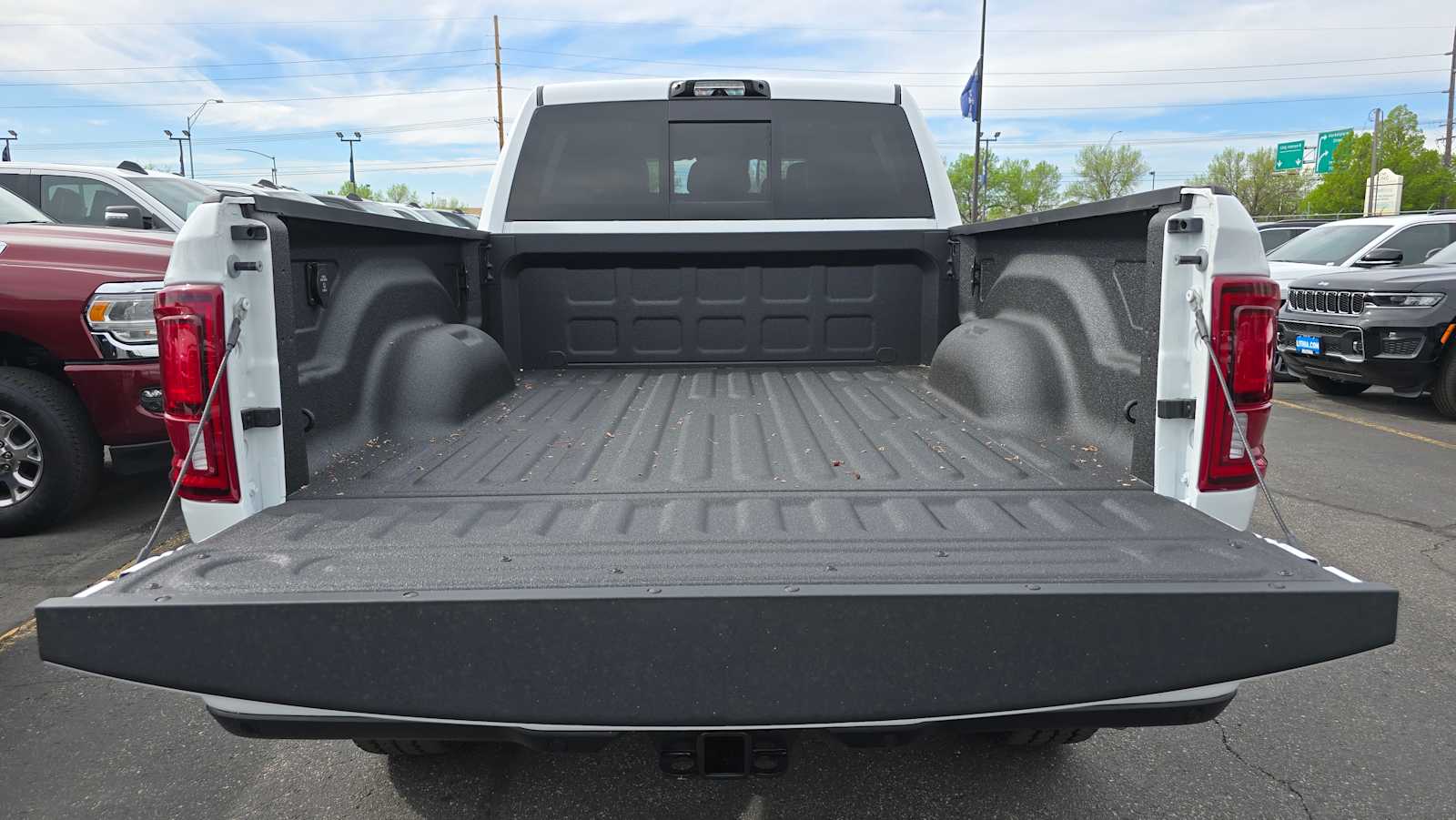 2025 RAM 3500 Laramie 8
