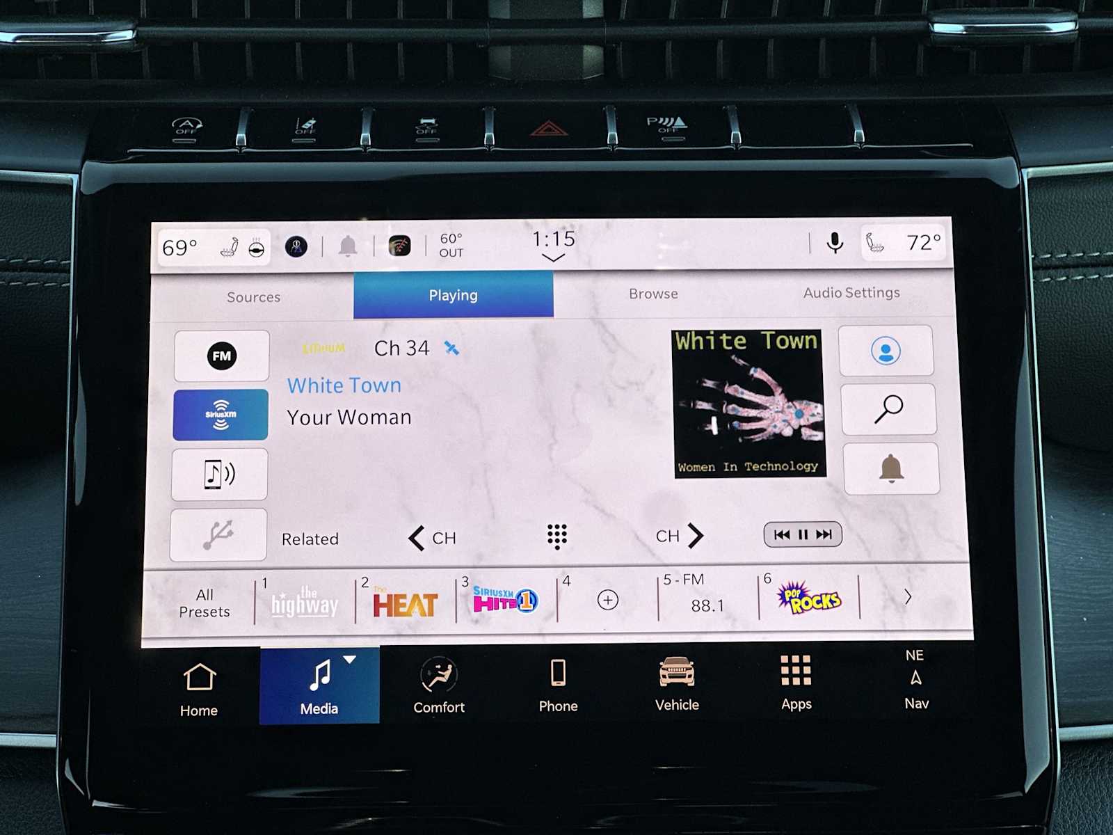 Thumbnail: 2025 Jeep Grand Cherokee - 12