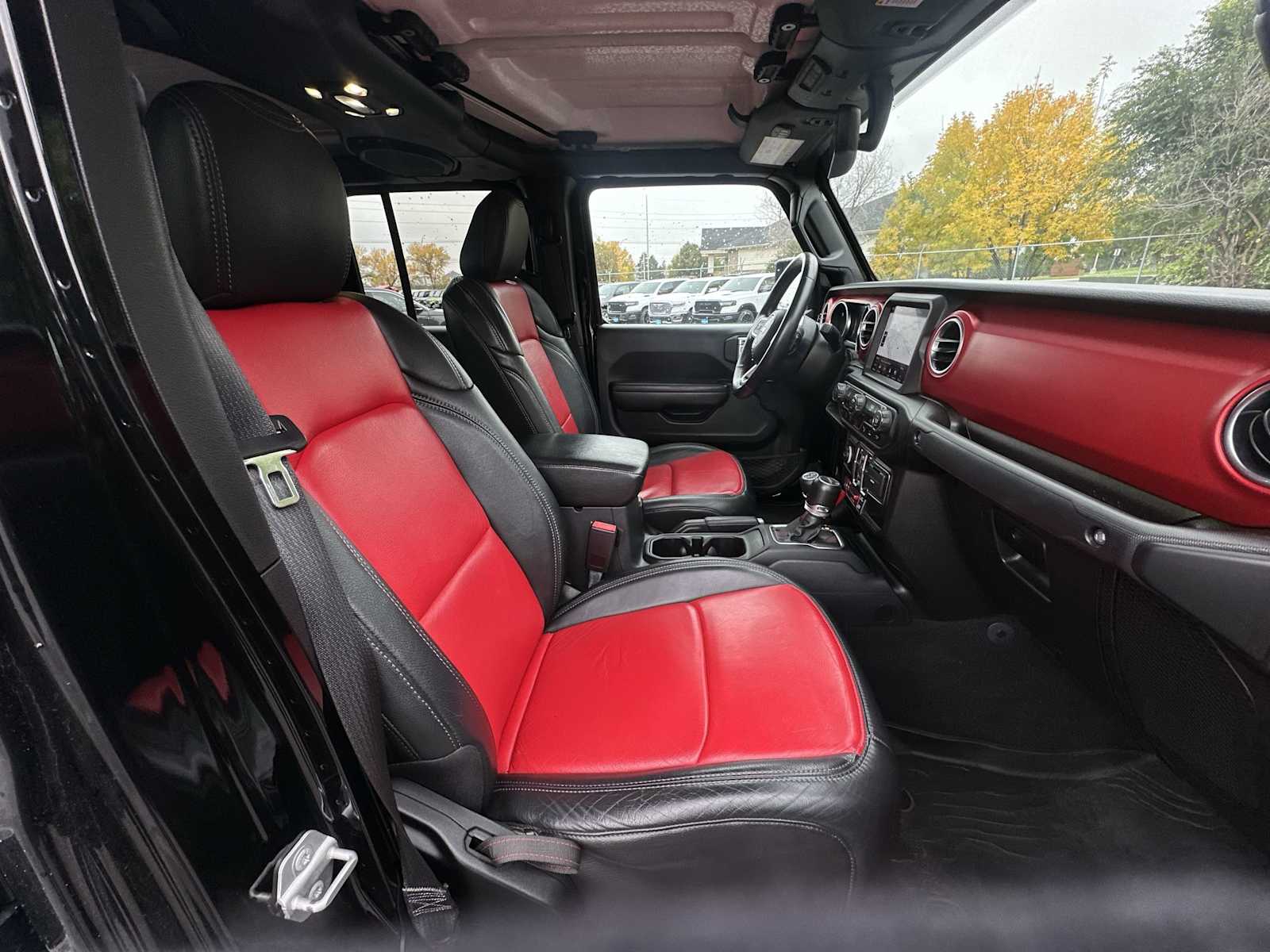 Thumbnail: 2021 Jeep Gladiator - 24