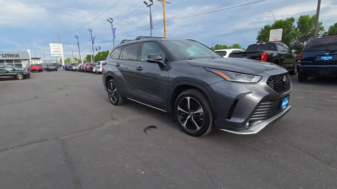 Certified 2022 Toyota Highlander XSE with VIN 5TDLZRBH4NS245477 for sale in Billings, MT