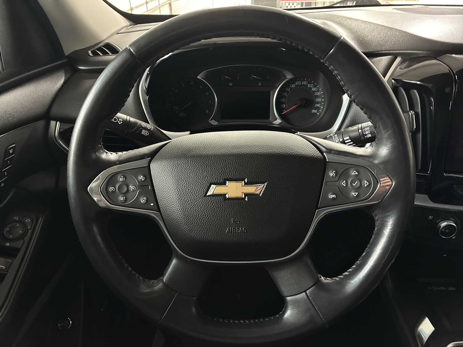 Thumbnail: 2019 Chevrolet Traverse - 11