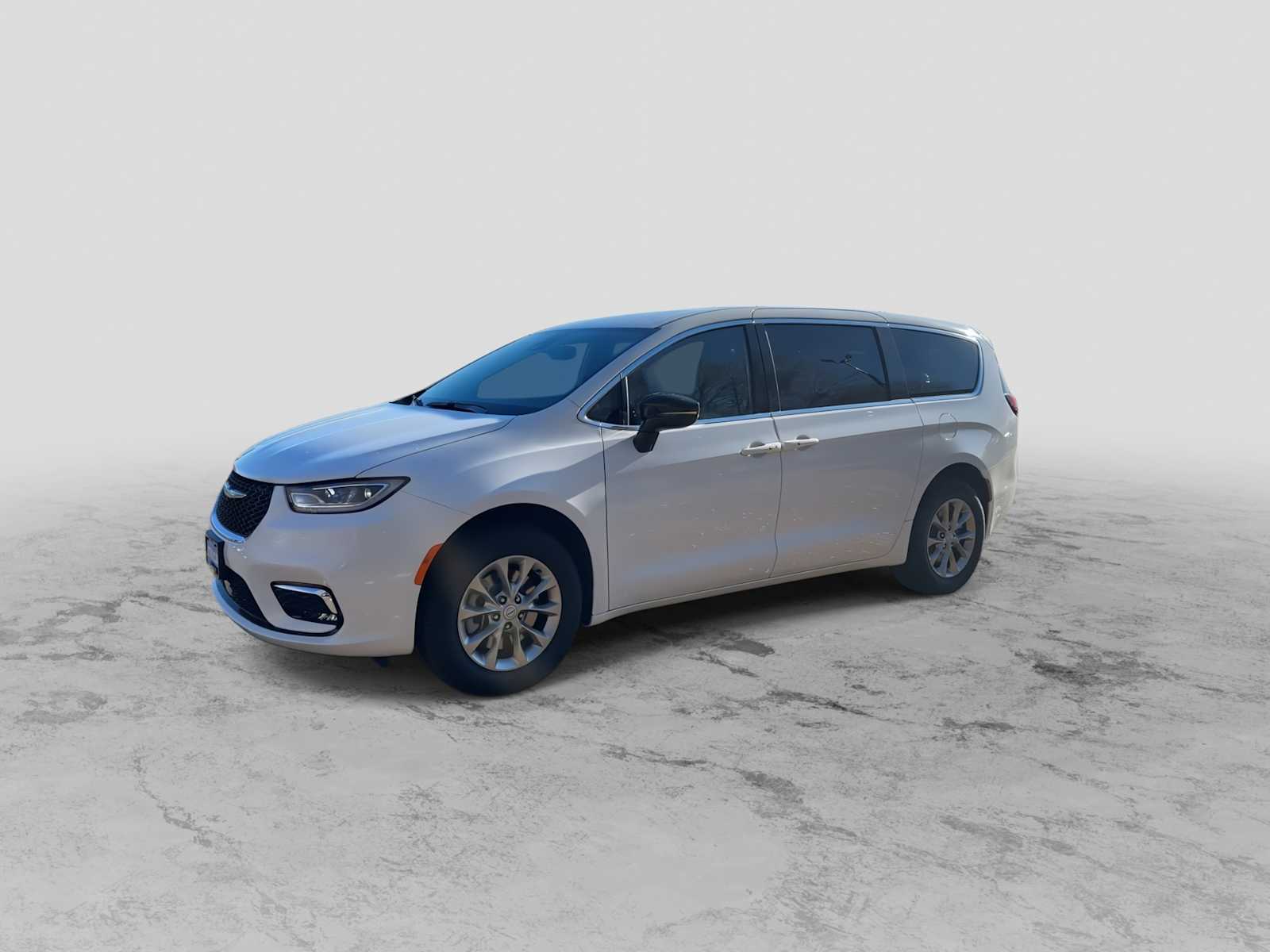 Thumbnail: 2026 Chrysler Pacifica - 4