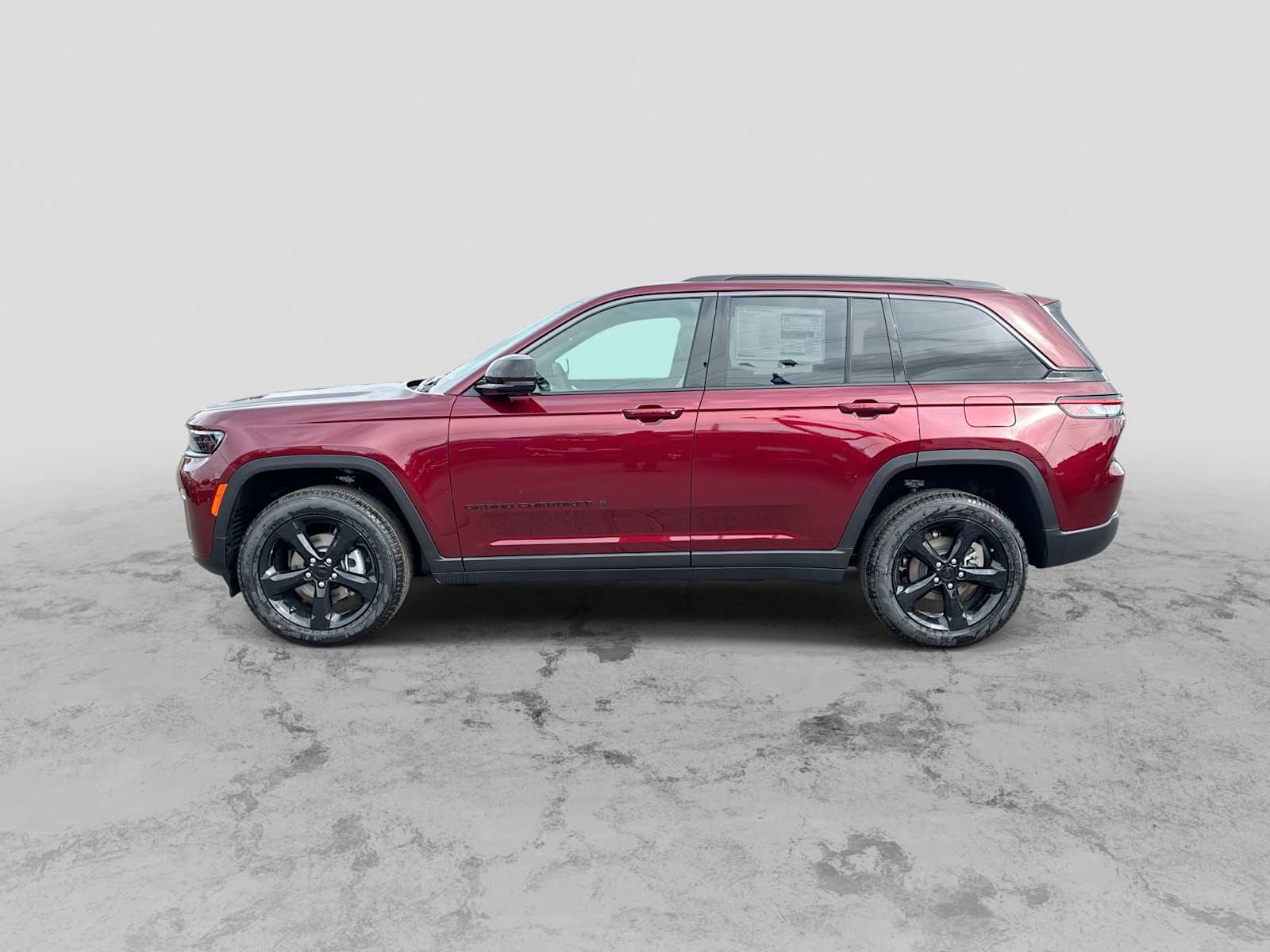 Thumbnail: 2026 Jeep Grand Cherokee - 5