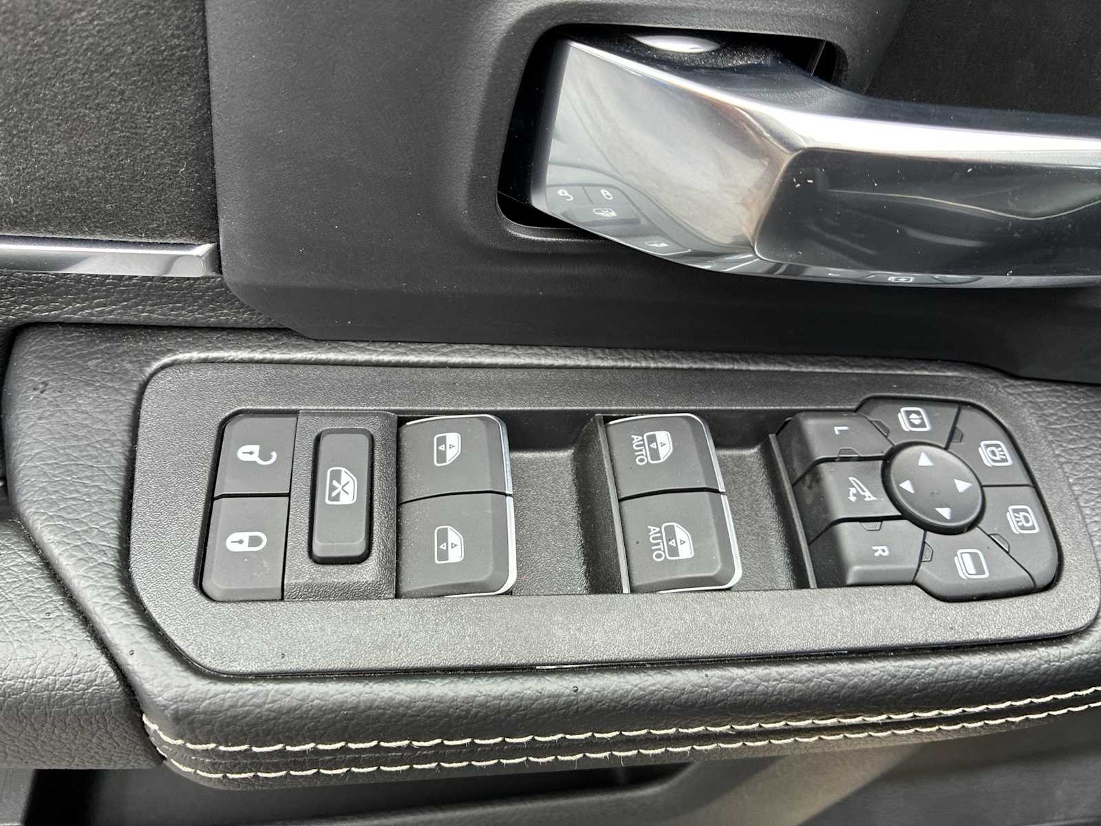 Thumbnail: 2026 RAM 3500 - 15