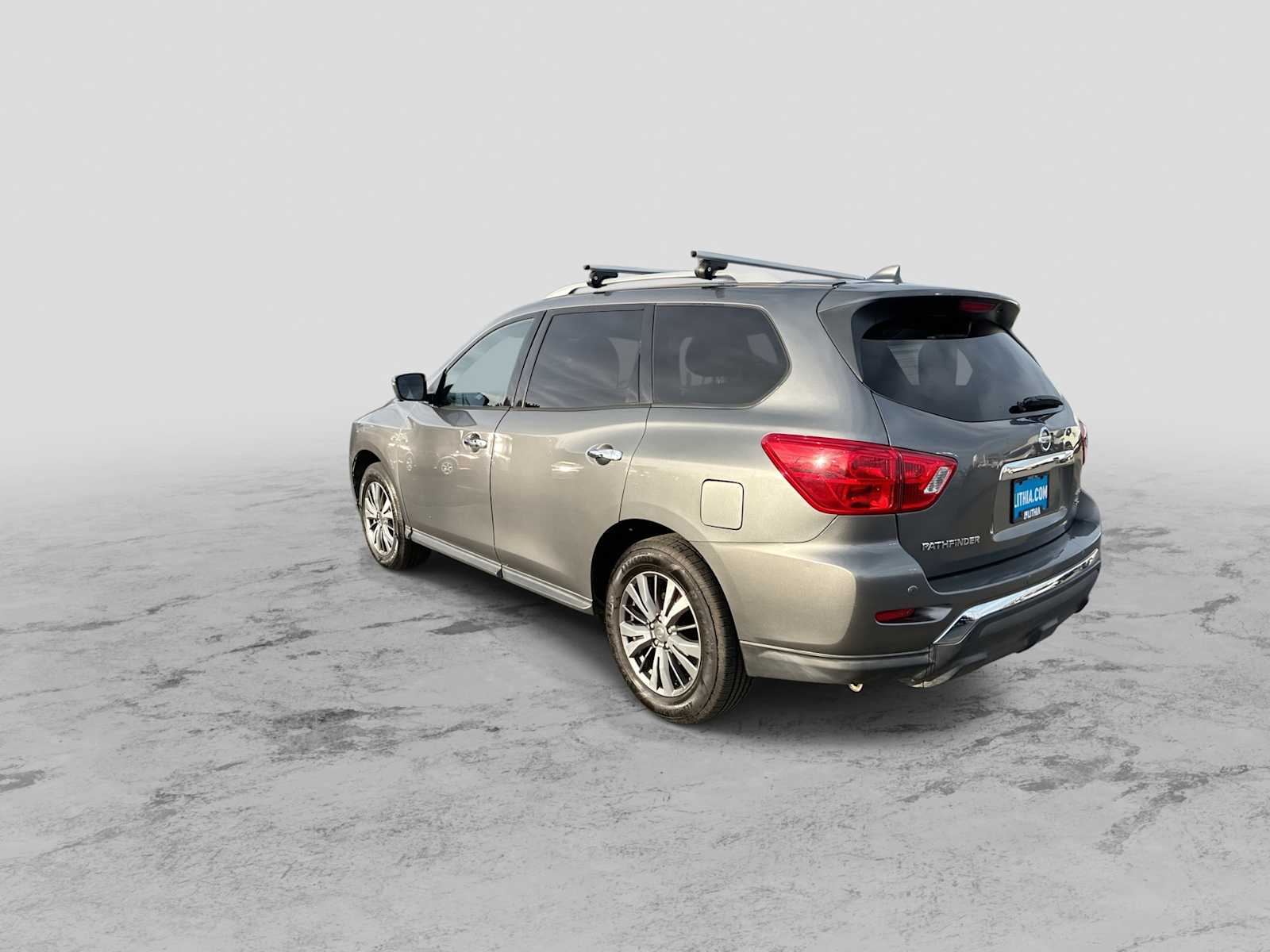 Thumbnail: 2020 Nissan Pathfinder - 6