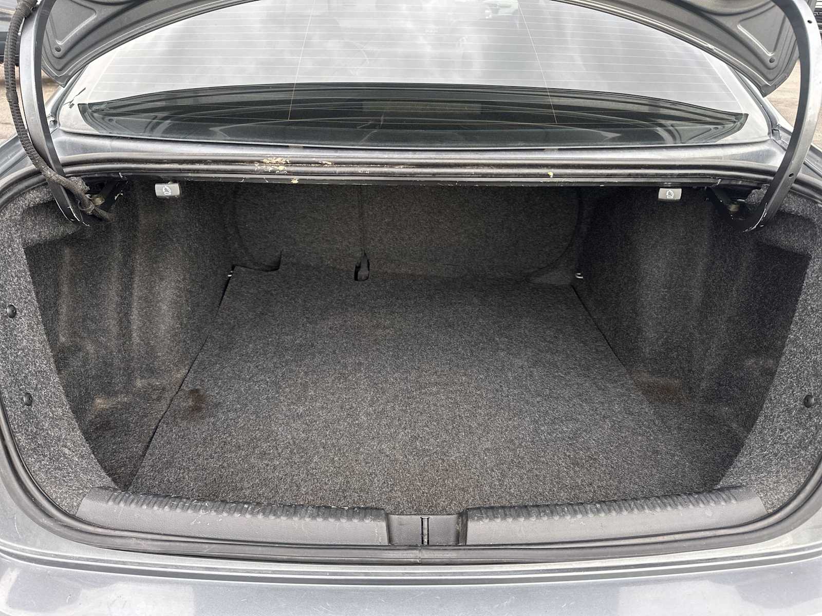 Thumbnail: 2016 Volkswagen Jetta - 18