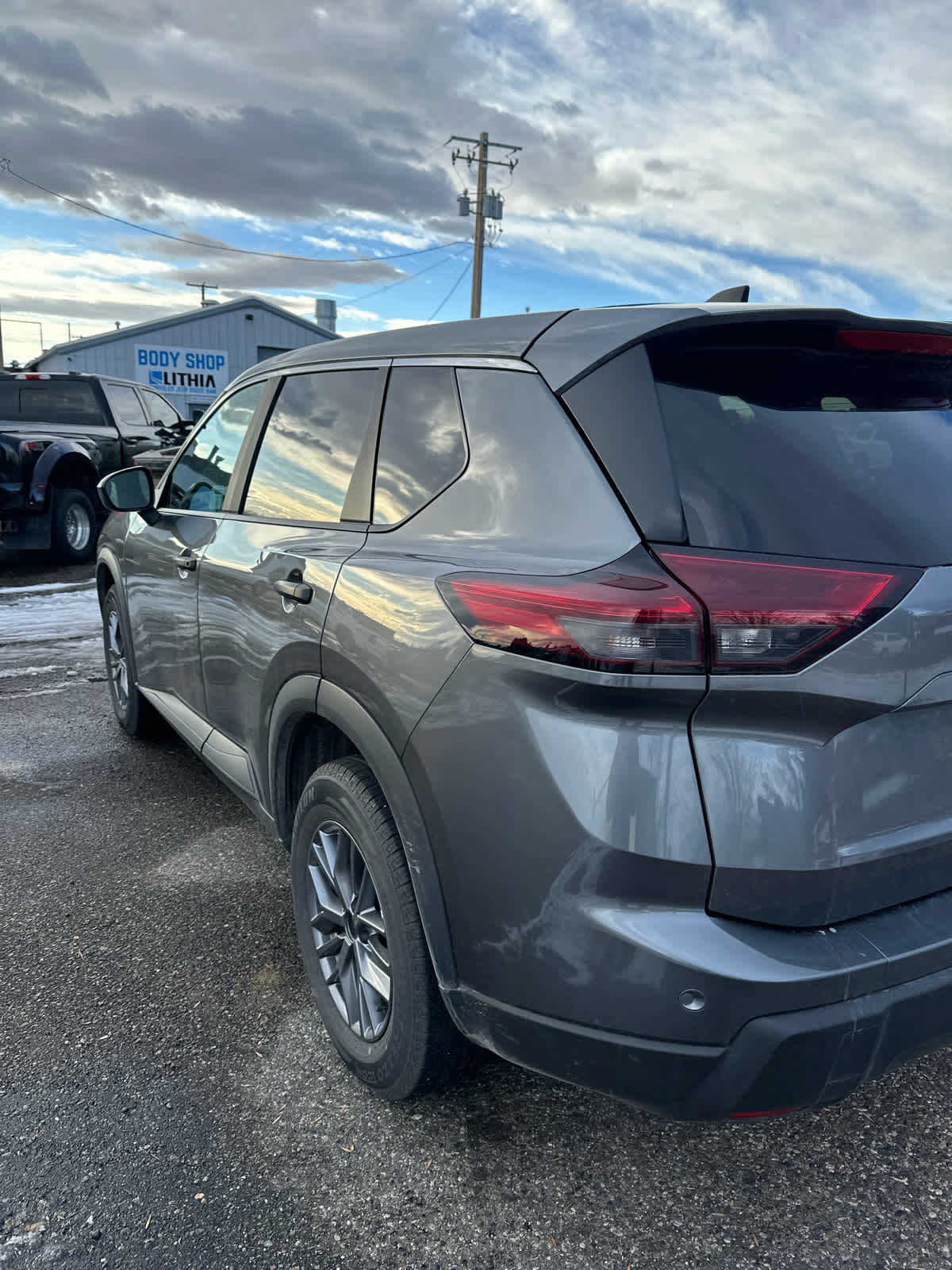 Thumbnail: 2024 Nissan Rogue - 3