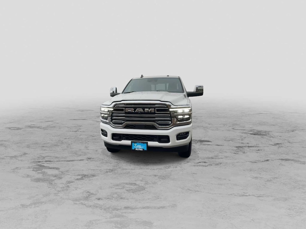 New 2026 Ram 3500 LARAMIE CREW CAB 4X4 8' BOX Pickup