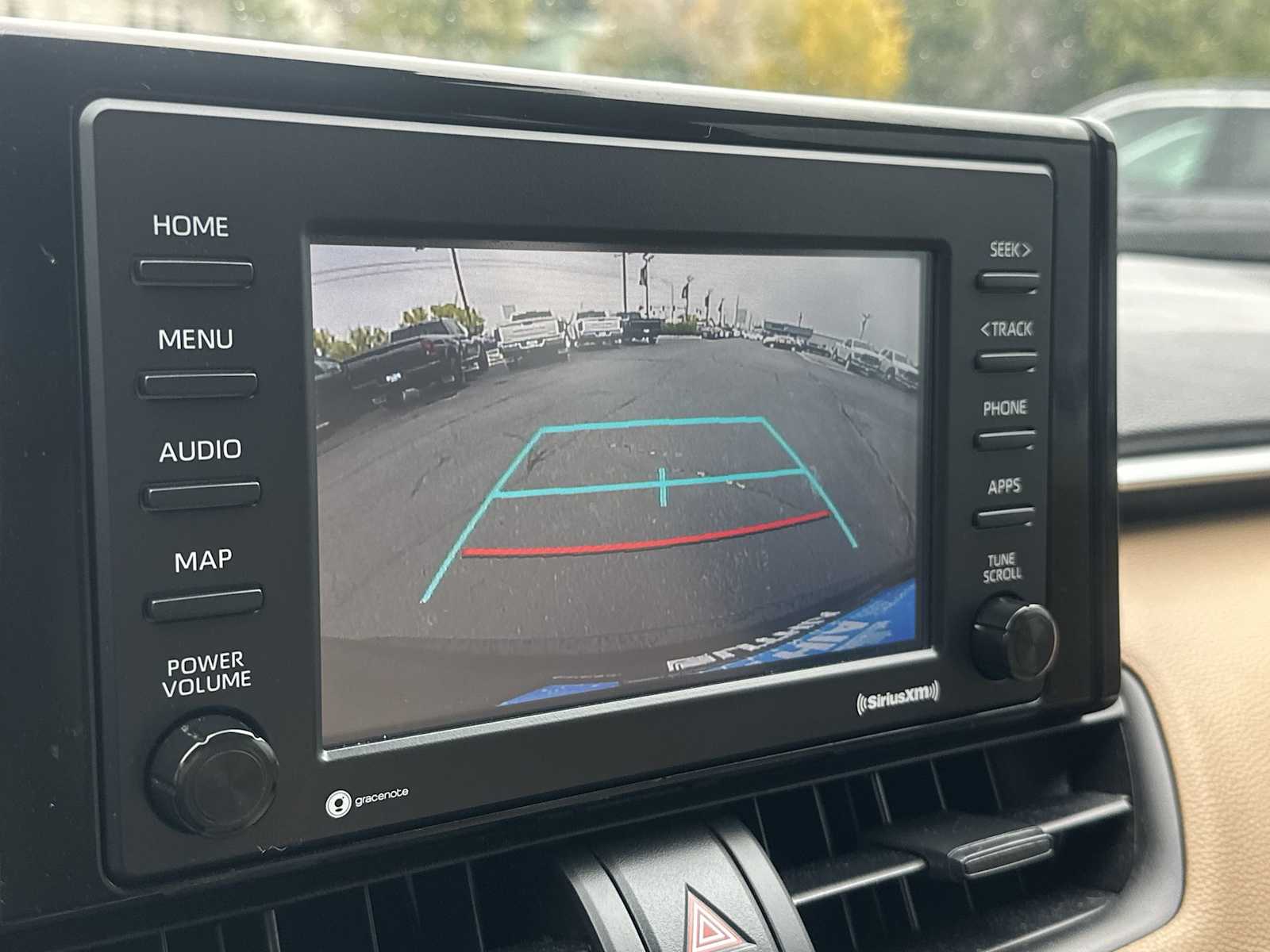 Thumbnail: 2022 Toyota RAV4 - 22