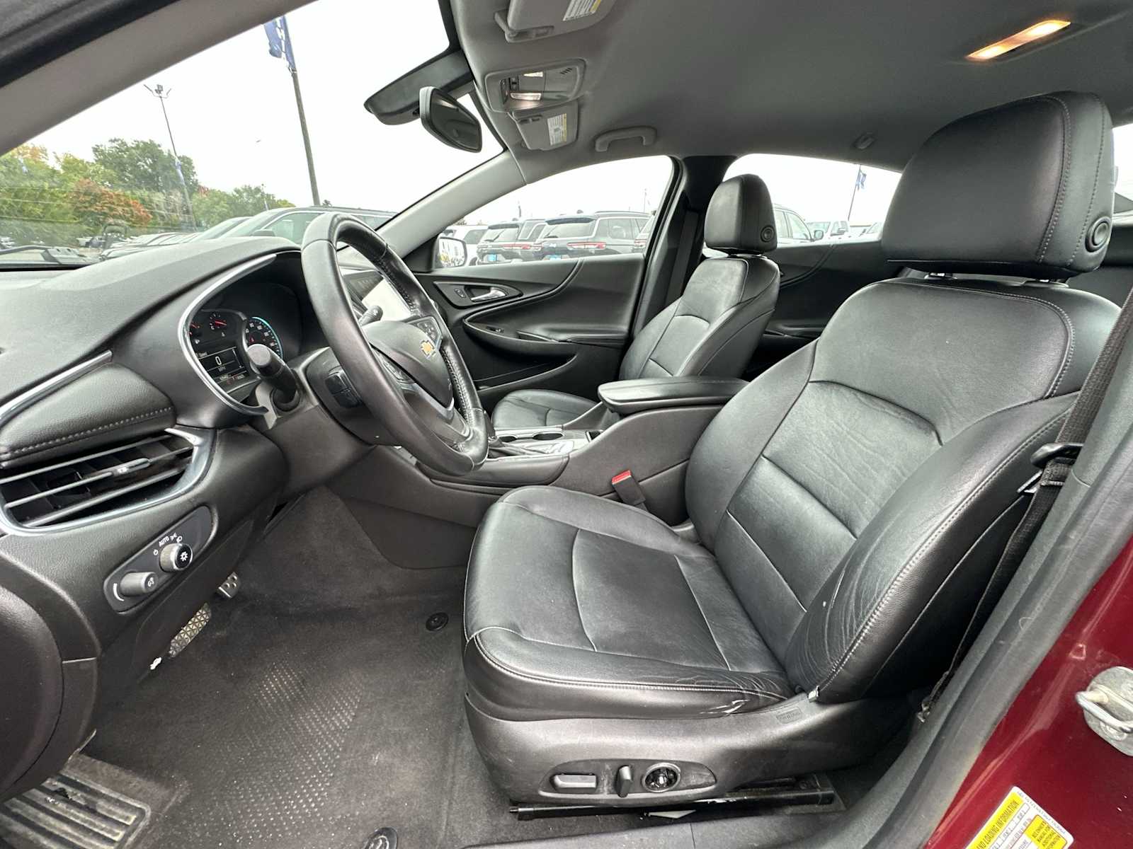 Thumbnail: 2016 Chevrolet Malibu - 13