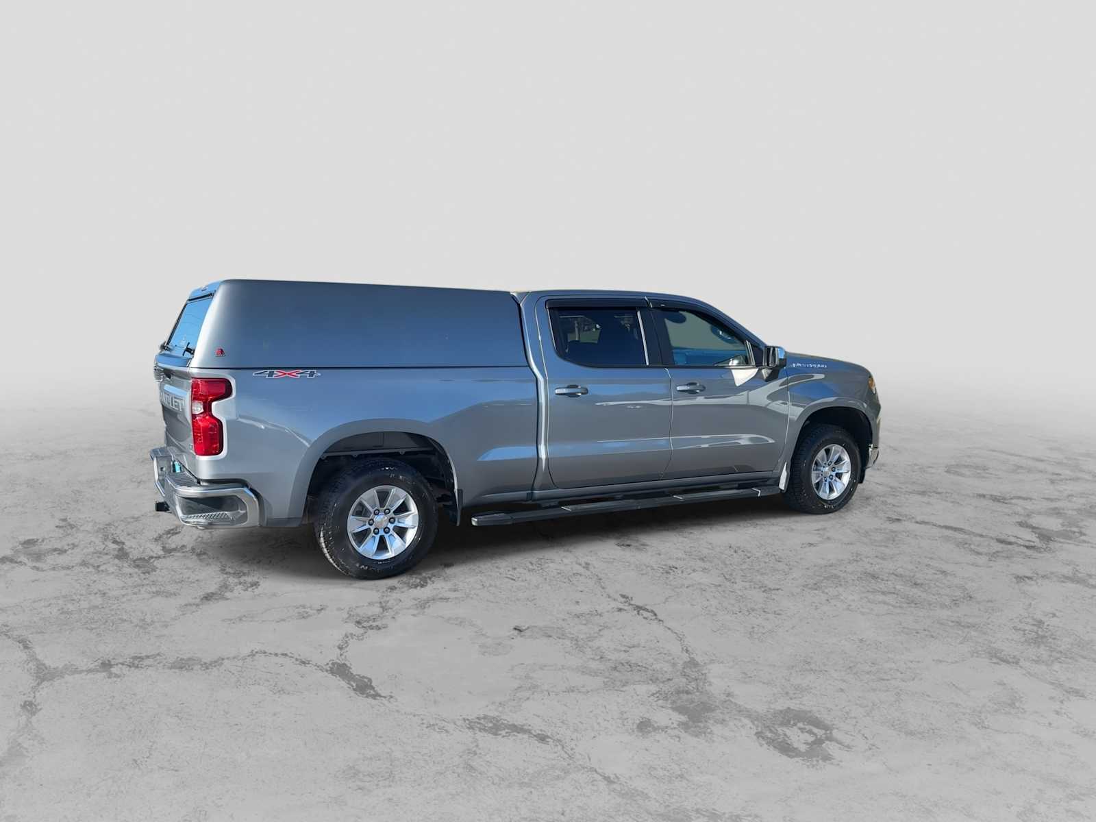 Thumbnail: 2023 Chevrolet Silverado 1500 - 8