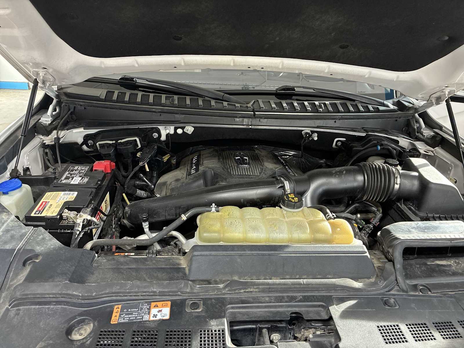 Thumbnail: 2019 Lincoln Navigator L - 18