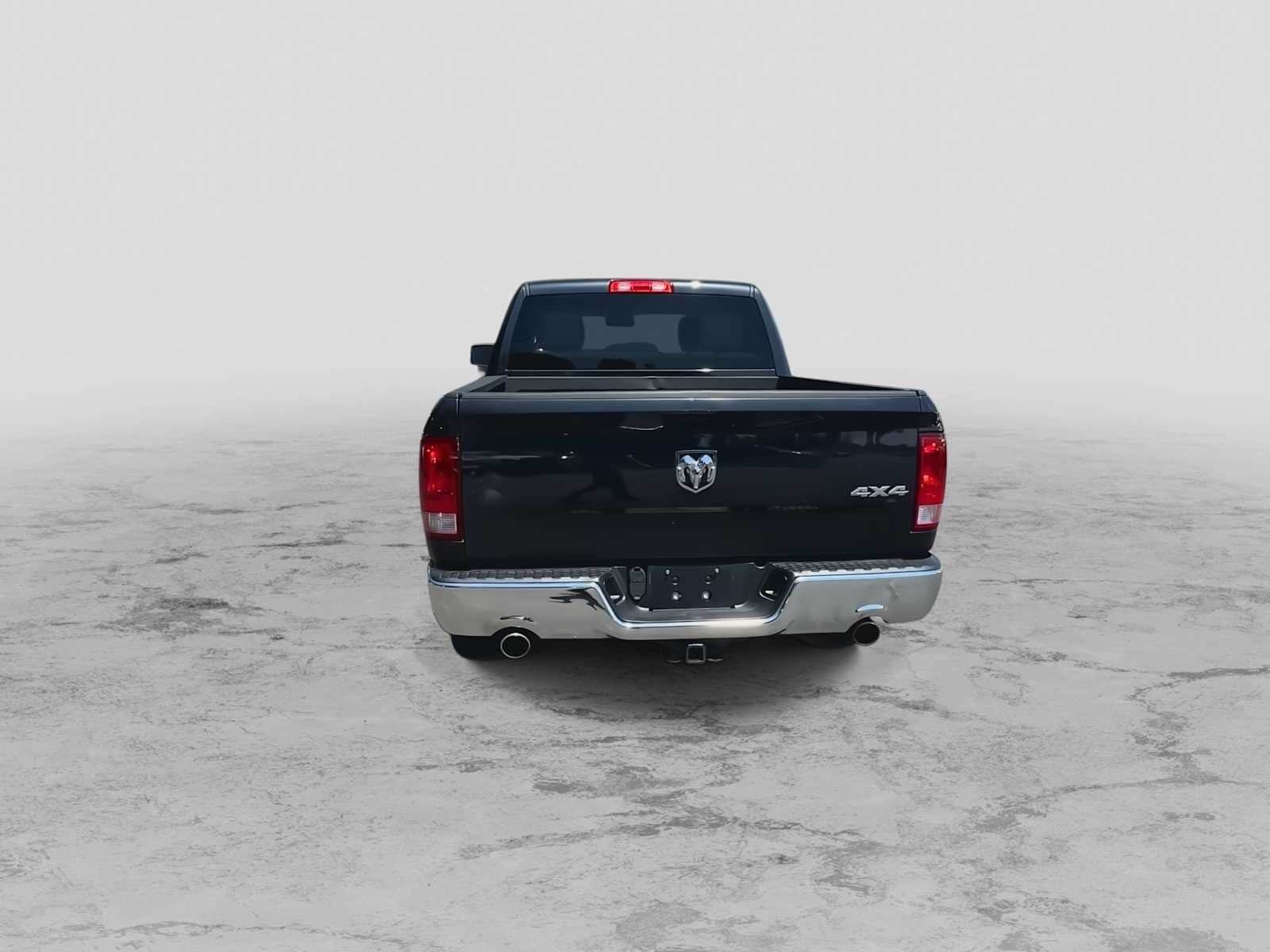 Thumbnail: 2019 RAM 1500 Classic - 7