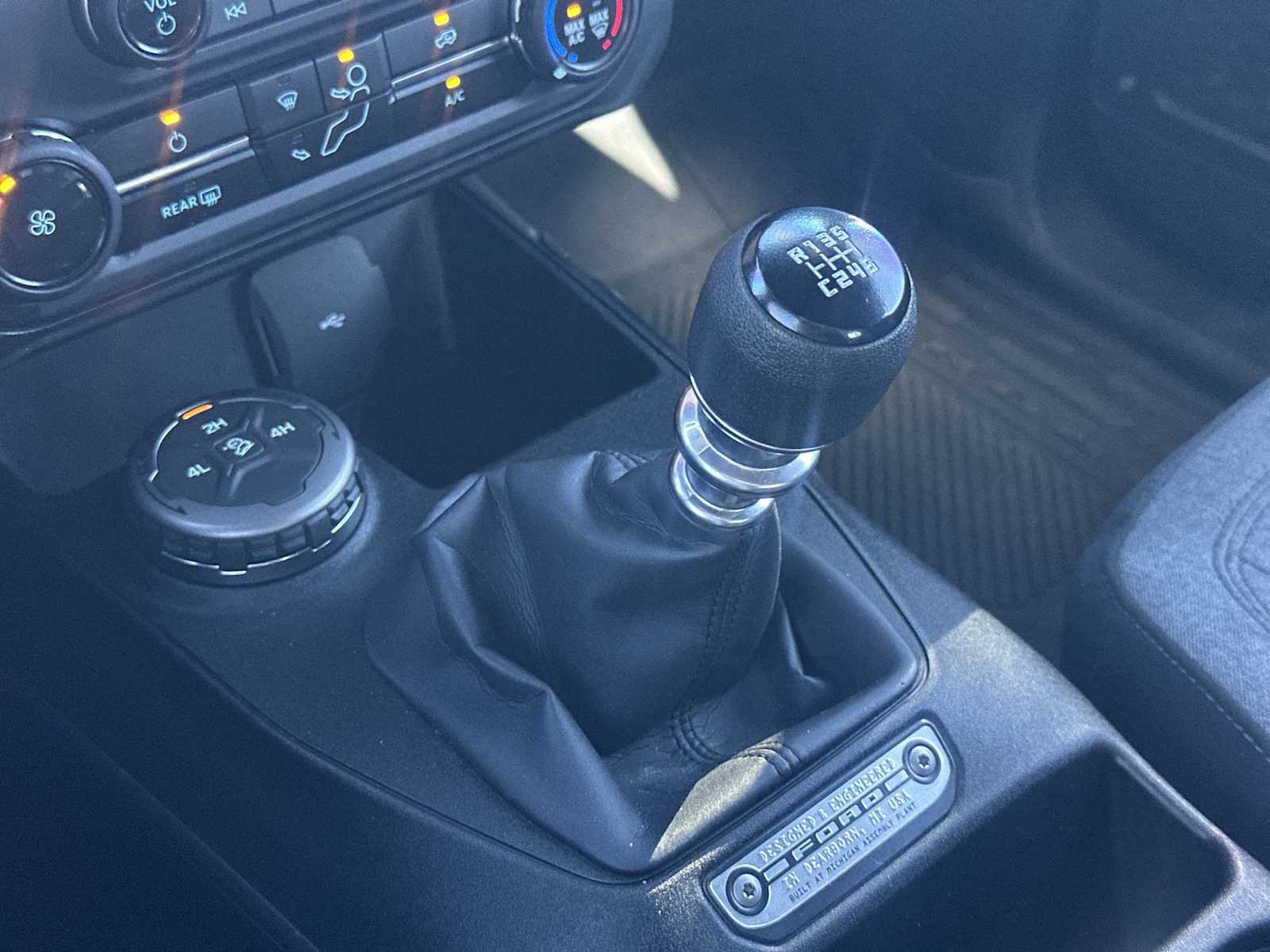 Thumbnail: 2023 Ford Bronco - 19