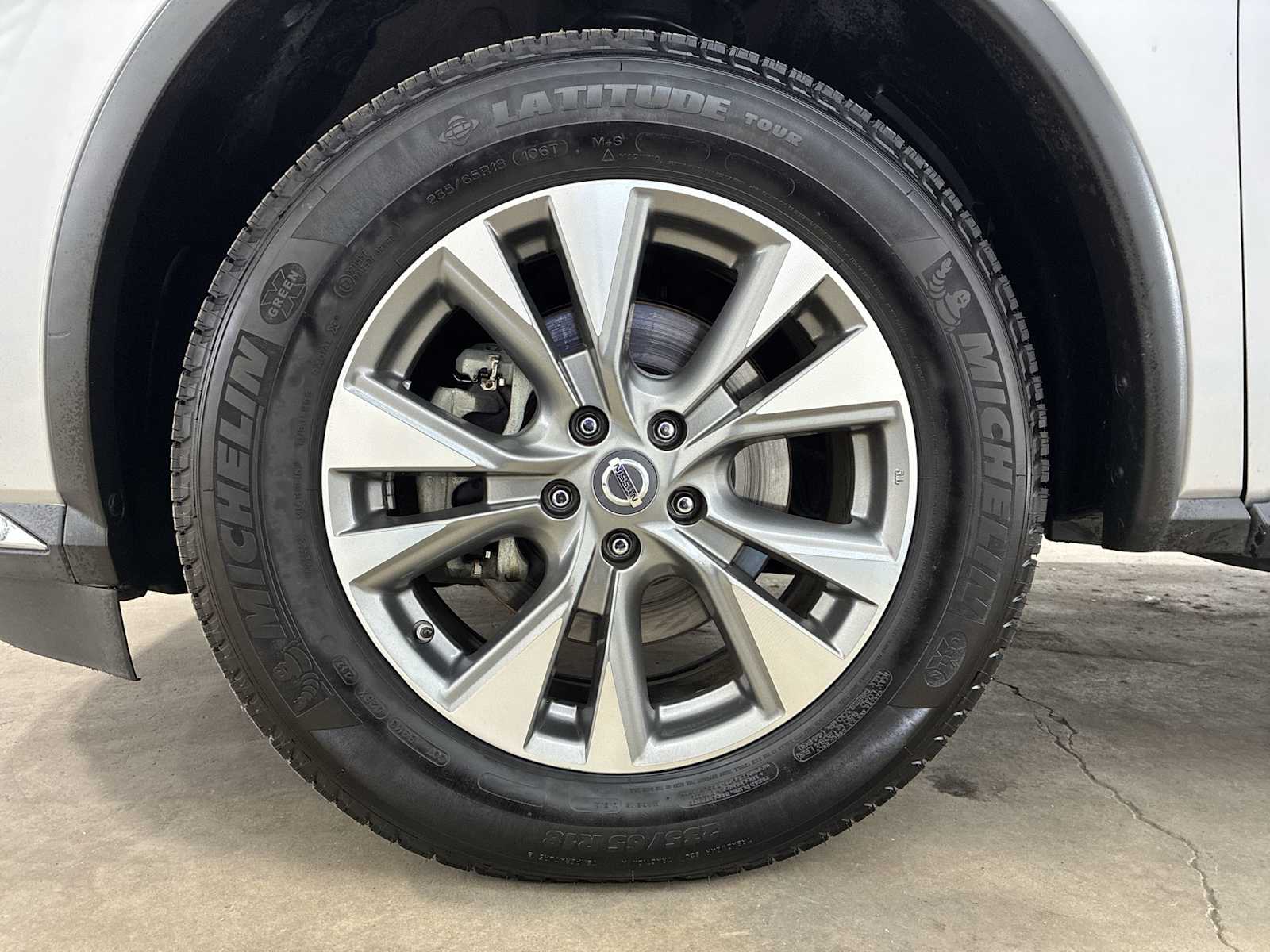 Thumbnail: 2018 Nissan Murano - 18