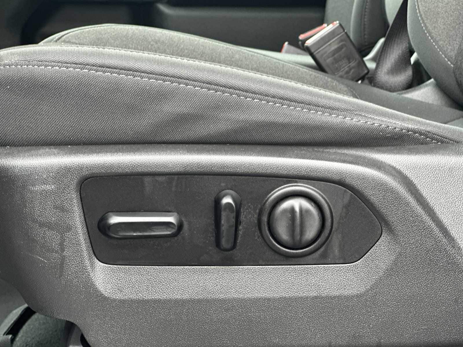 Thumbnail: 2021 Chevrolet Silverado 2500 - 14