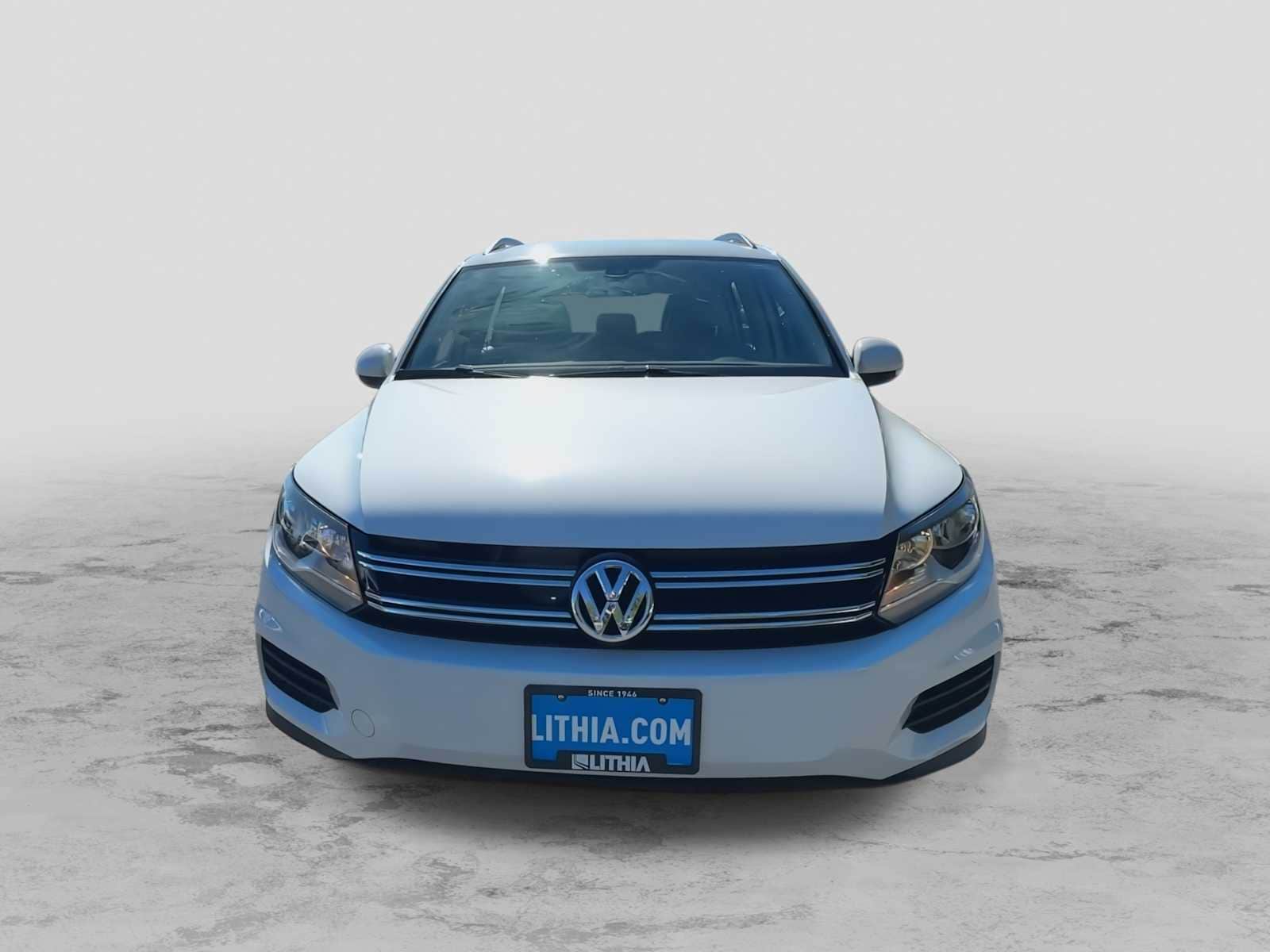 Thumbnail: 2017 Volkswagen Tiguan - 5