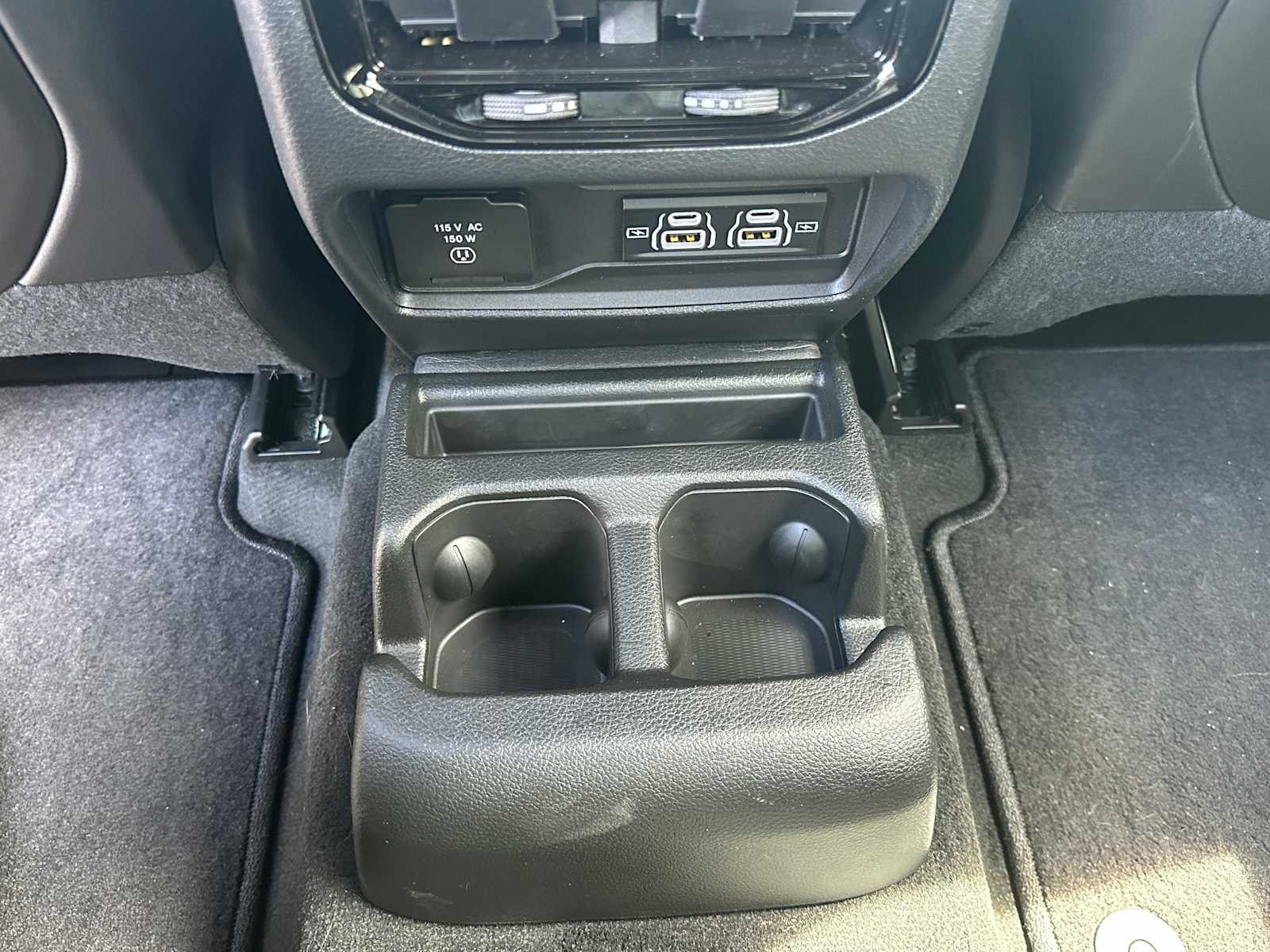 2025 Jeep Grand Cherokee Altitude 15