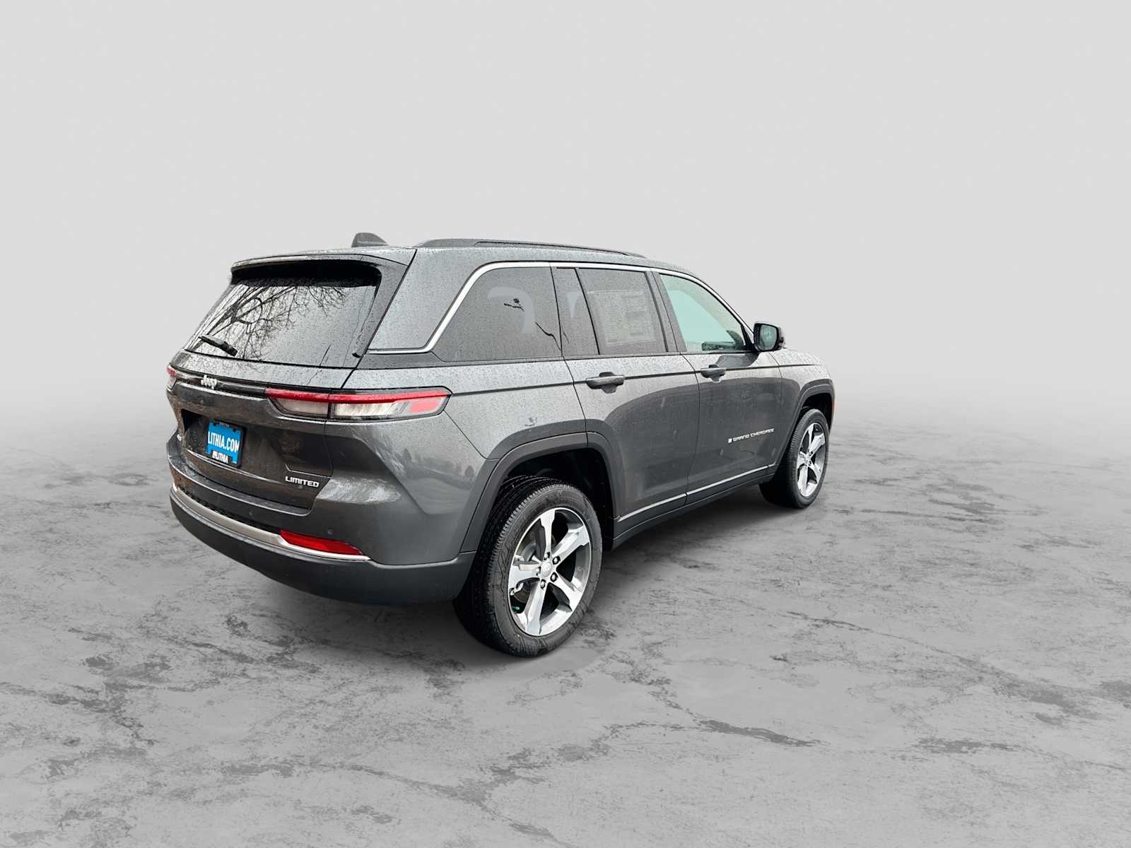 Thumbnail: 2026 Jeep Grand Cherokee - 8