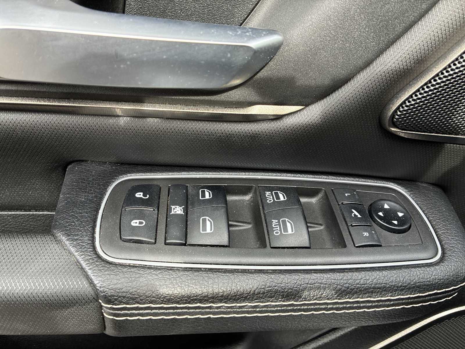 Thumbnail: 2021 RAM 1500 - 15