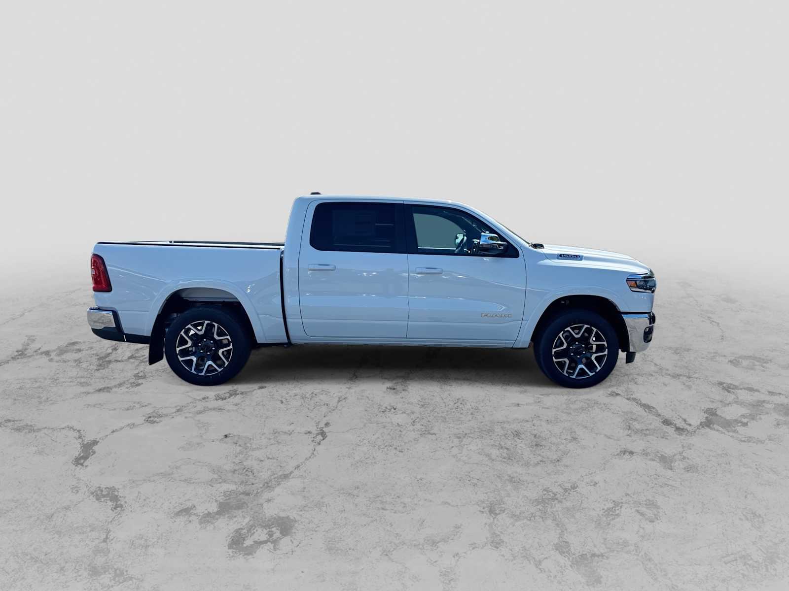 Thumbnail: 2026 RAM 1500 - 9