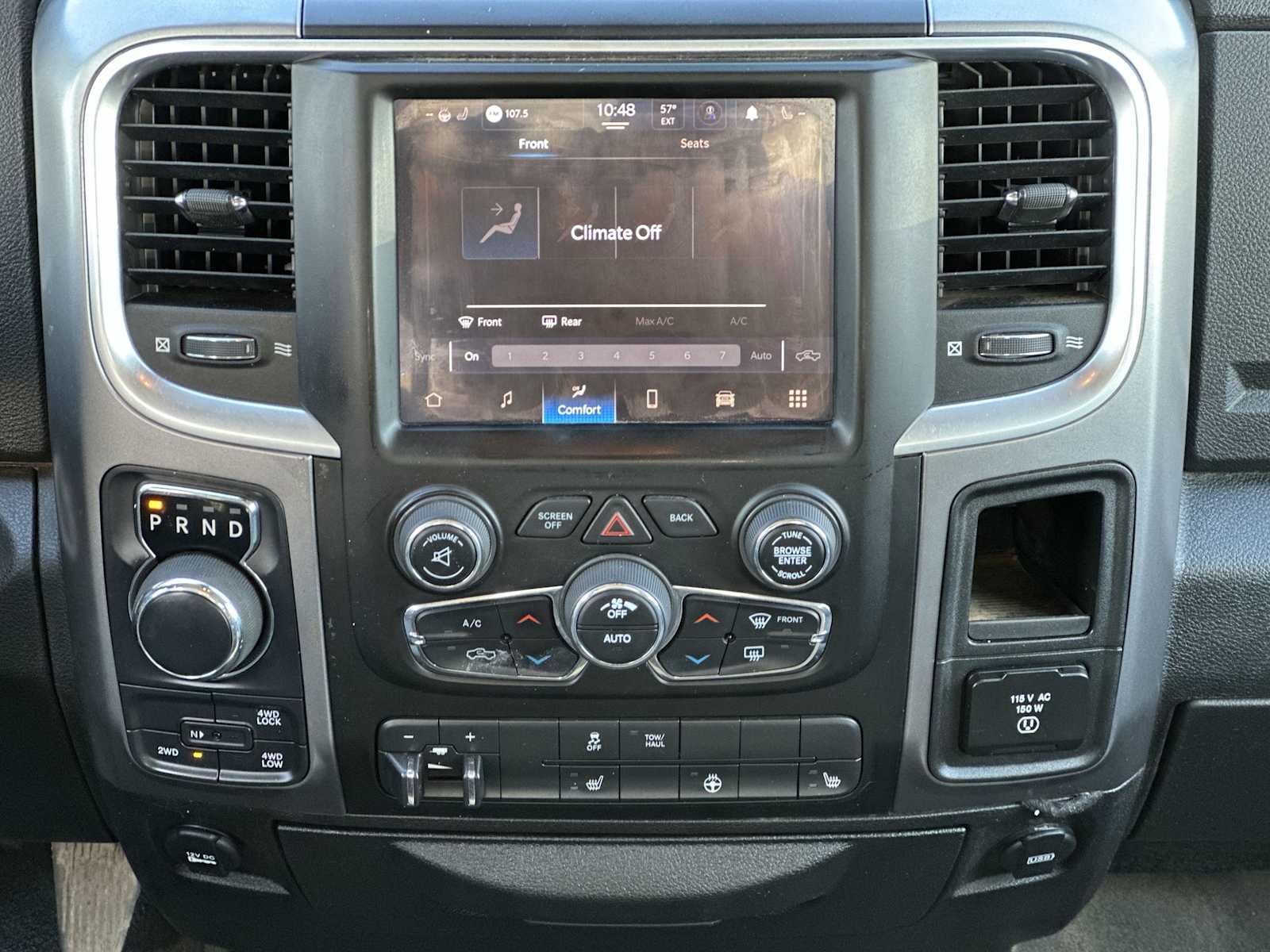 Thumbnail: 2022 RAM 1500 Classic - 16