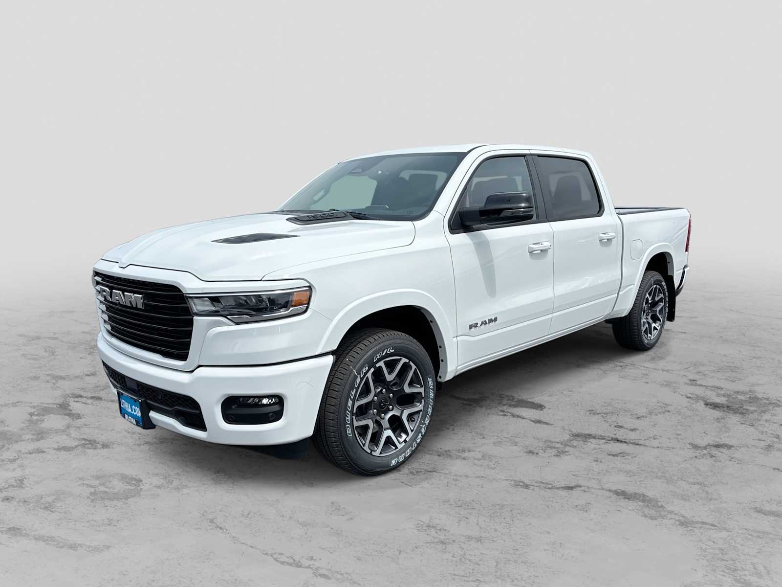 2026 Ram 1500 LARAMIE CREW CAB 4X4 5'7 BOX