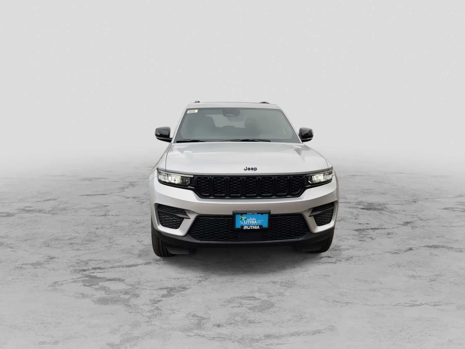 Thumbnail: 2025 Jeep Grand Cherokee - 3