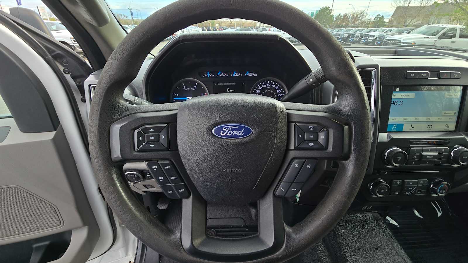 Thumbnail: 2017 Ford F-350 - 20