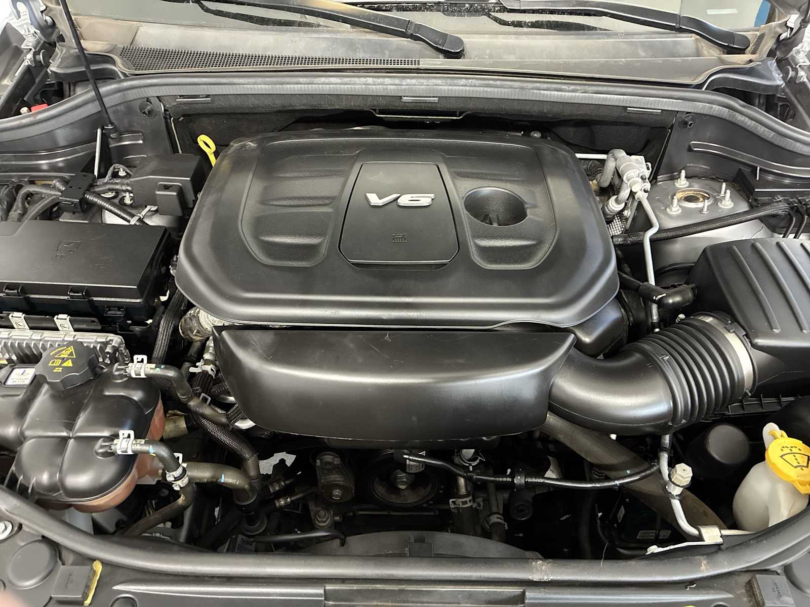 Thumbnail: 2018 Jeep Grand Cherokee - 17