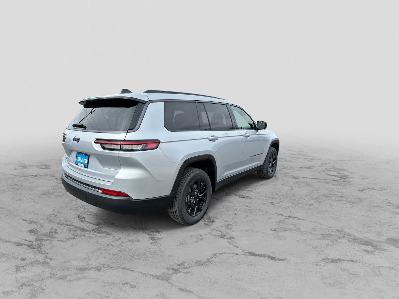 Thumbnail: 2026 Jeep Grand Cherokee - 8