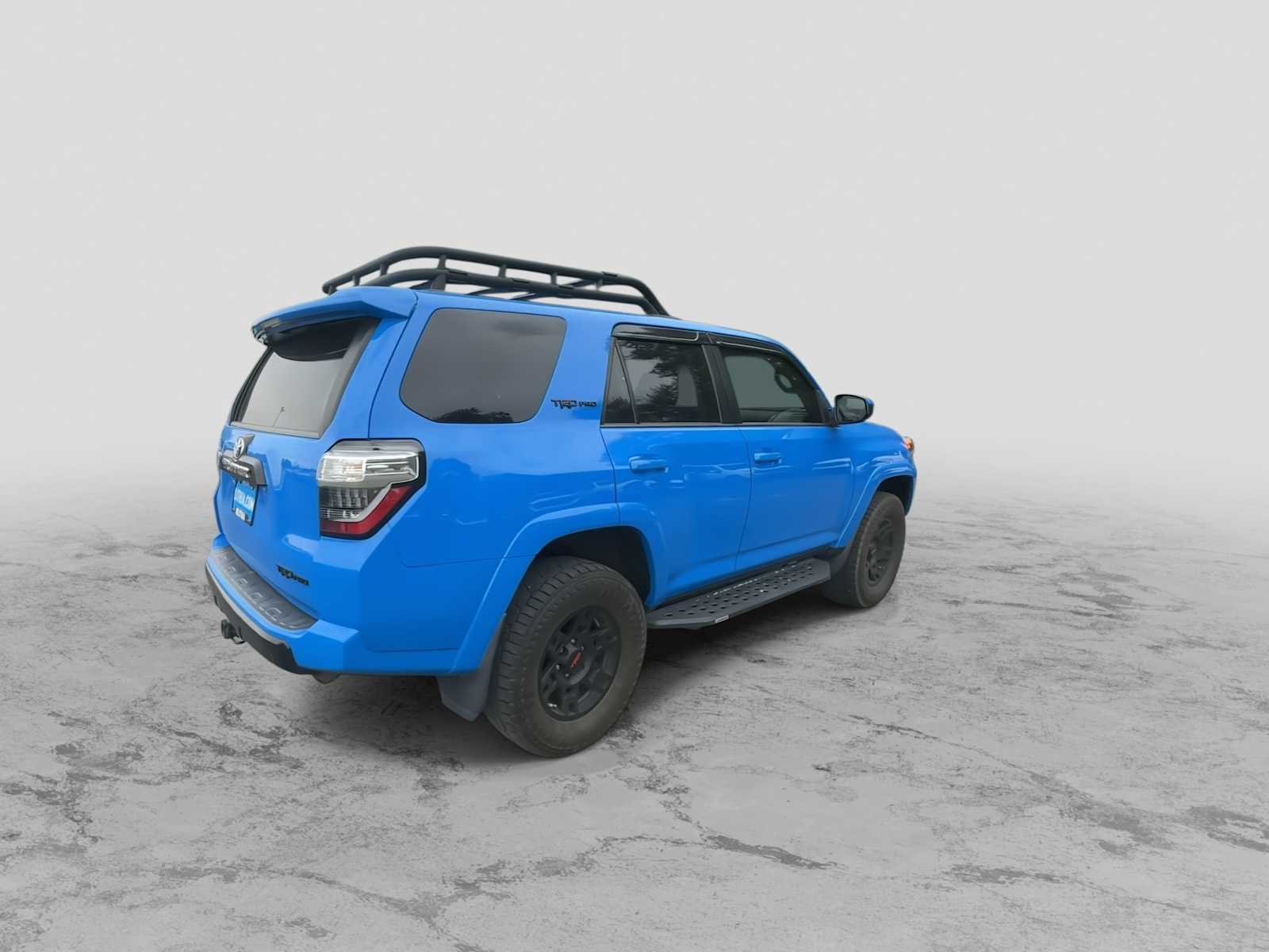 Thumbnail: 2019 Toyota 4Runner - 8